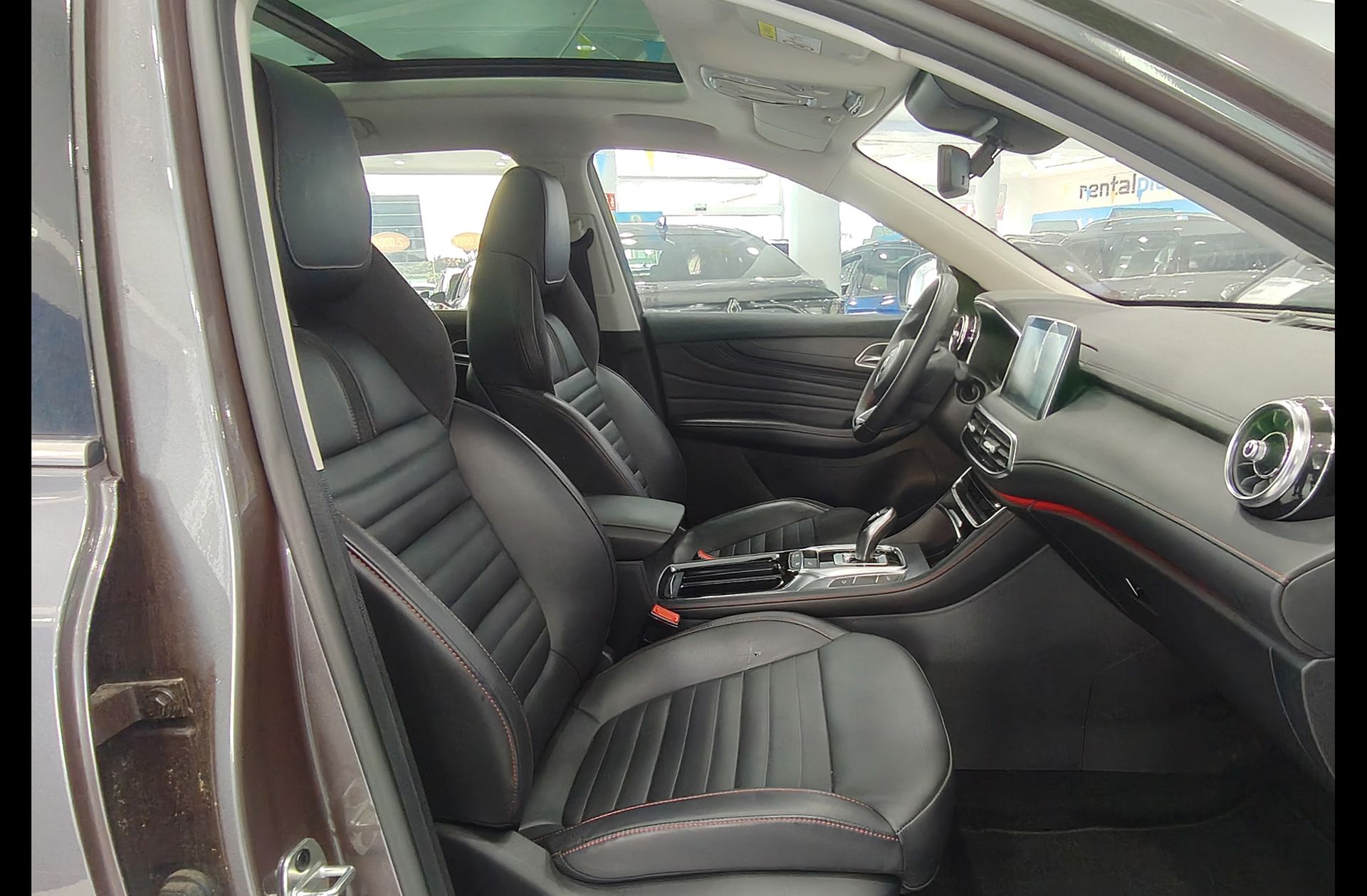 MG HS eHS 1.5 T-GDi PHEV Luxury - foto 21