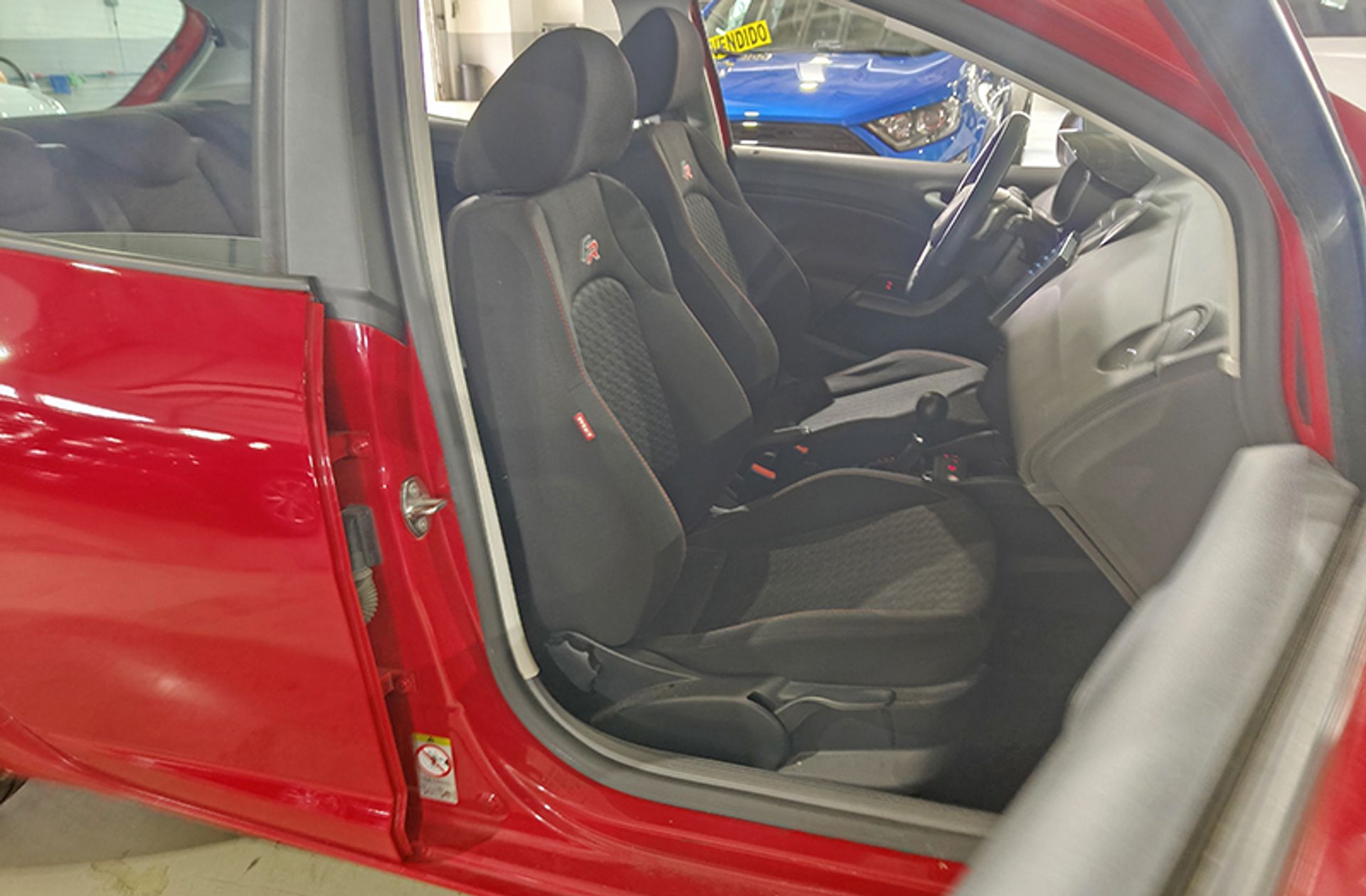 SEAT Ibiza 1.4 TSI FR DSG - foto 18
