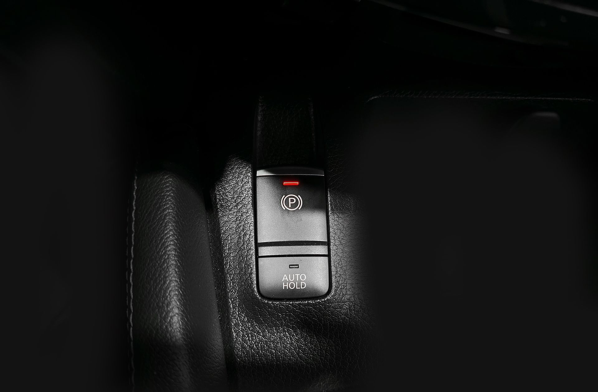 Nissan Qashqai DIG-T 140 Acenta 4x2 - foto 28