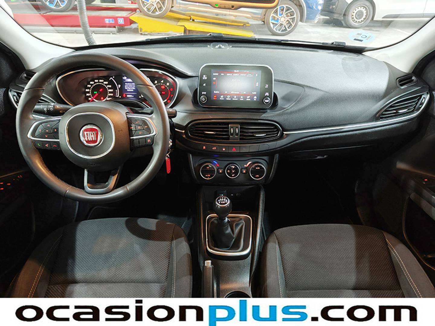 Foto Fiat Tipo Fiat Tipo Sedan 1.4 Fire Lounge (95 CV)