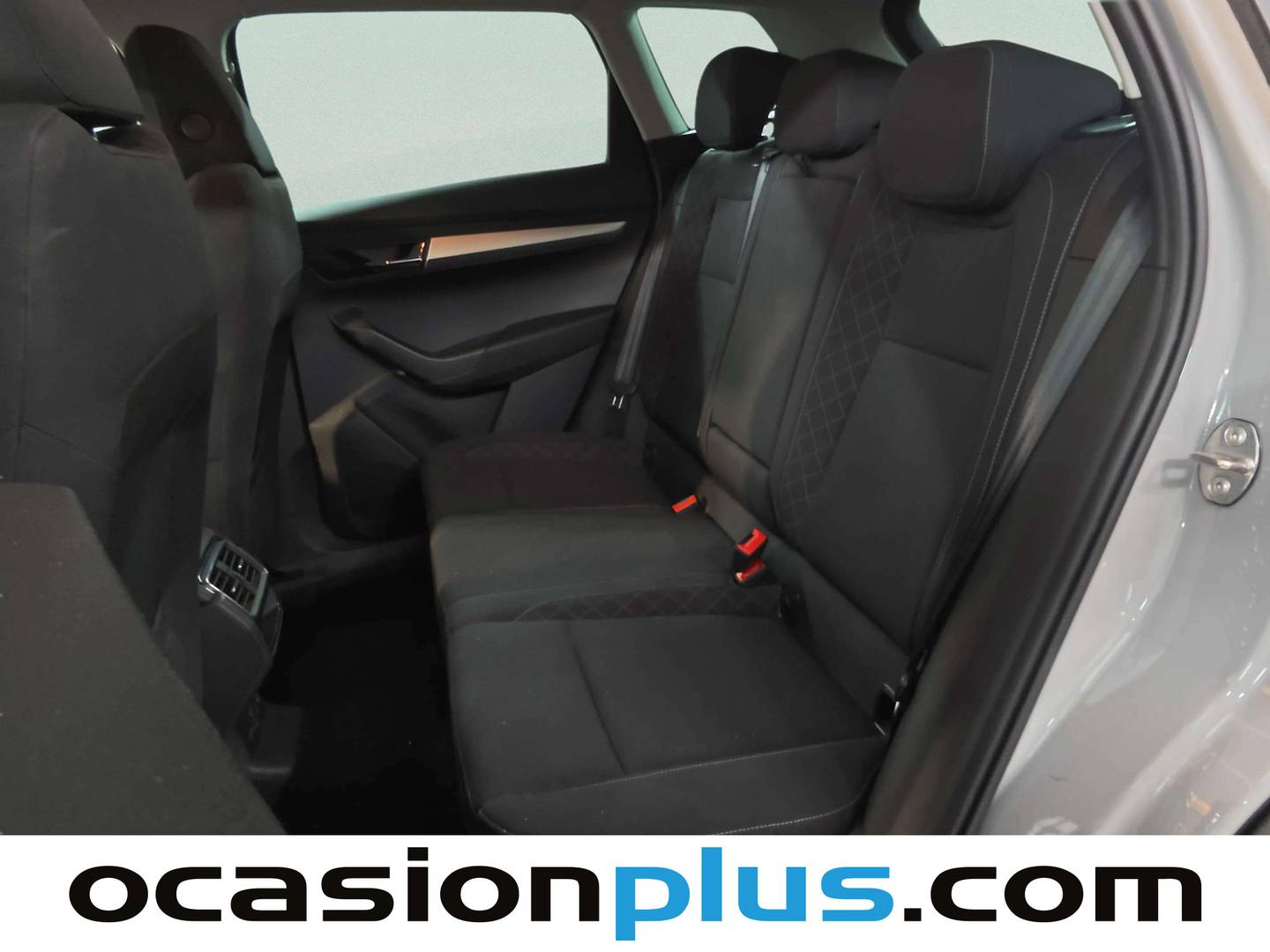 Foto Skoda Karoq Skoda Karoq 1.5 TSI ACT Ambition DSG (150 CV)