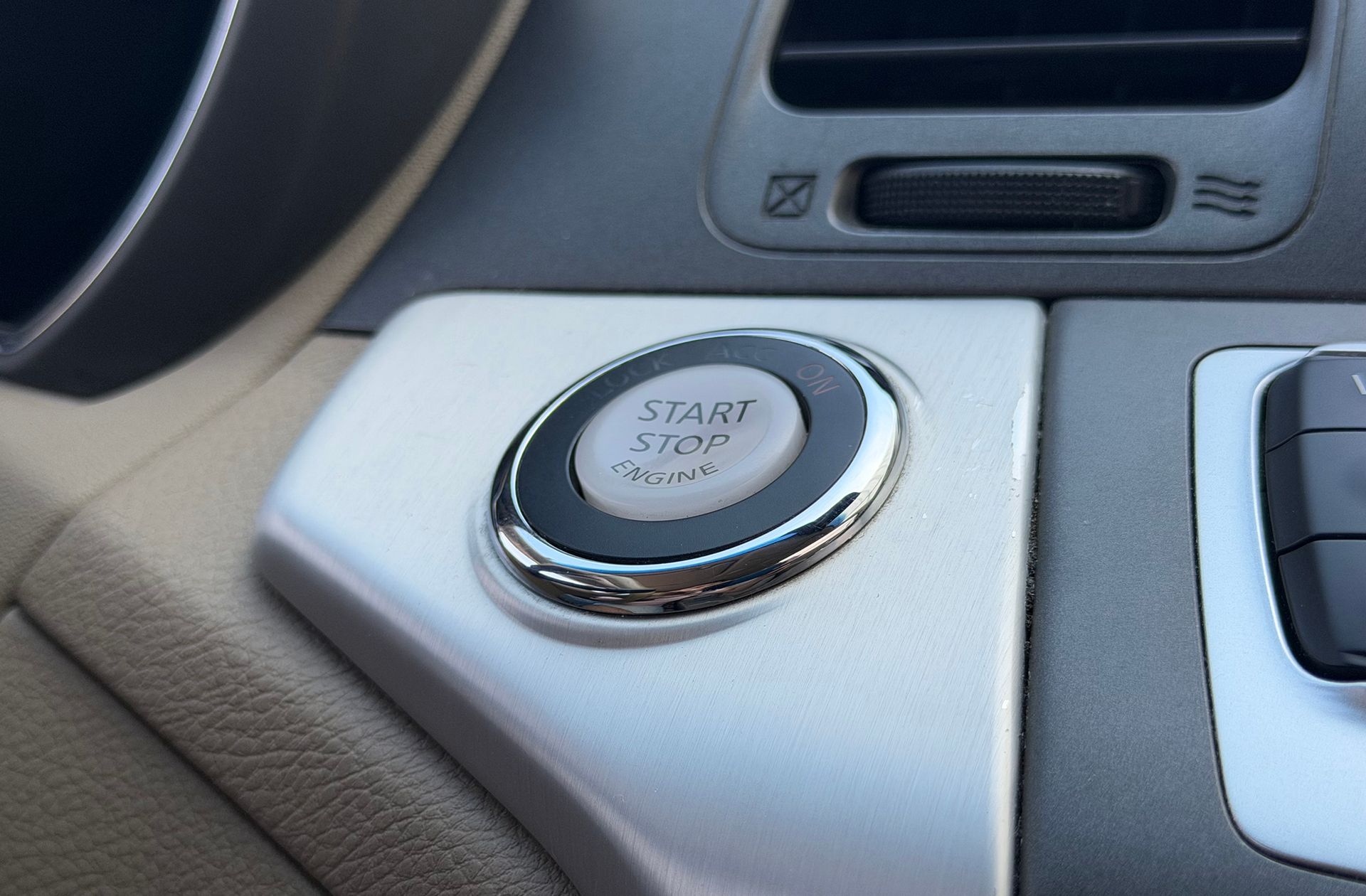 Nissan Murano 2.5 dCi Tekna Sport - foto 33