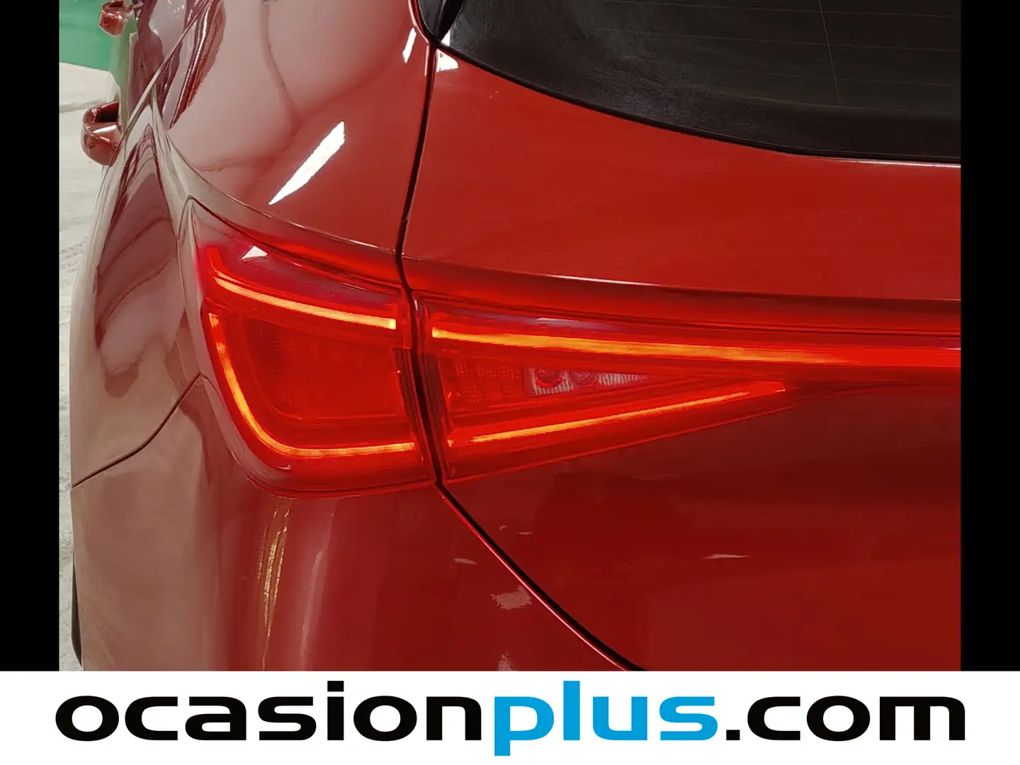 Foto Cupra León CUPRA León 1.5 eTSI DSG (150 CV)