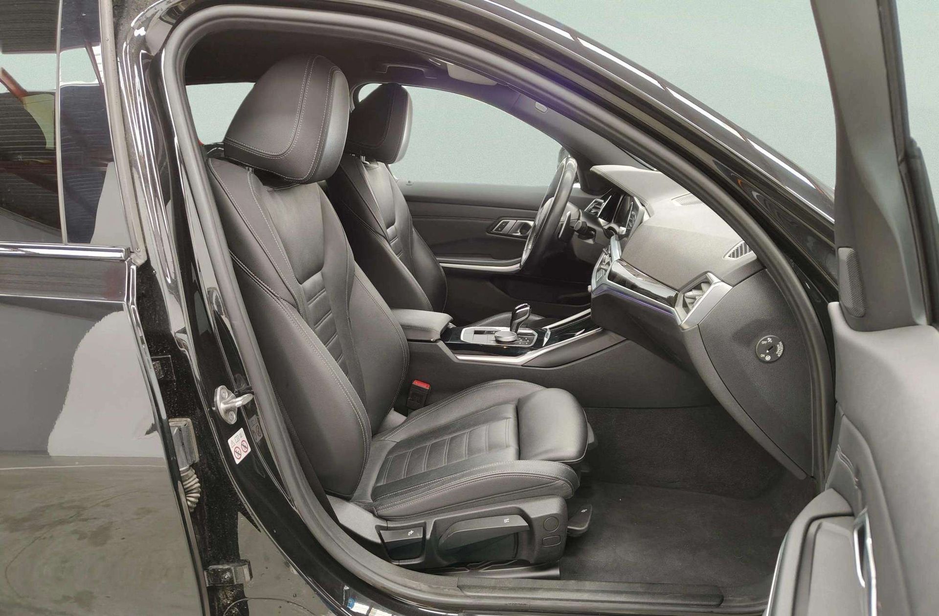 BMW Serie 3 320e - foto 28