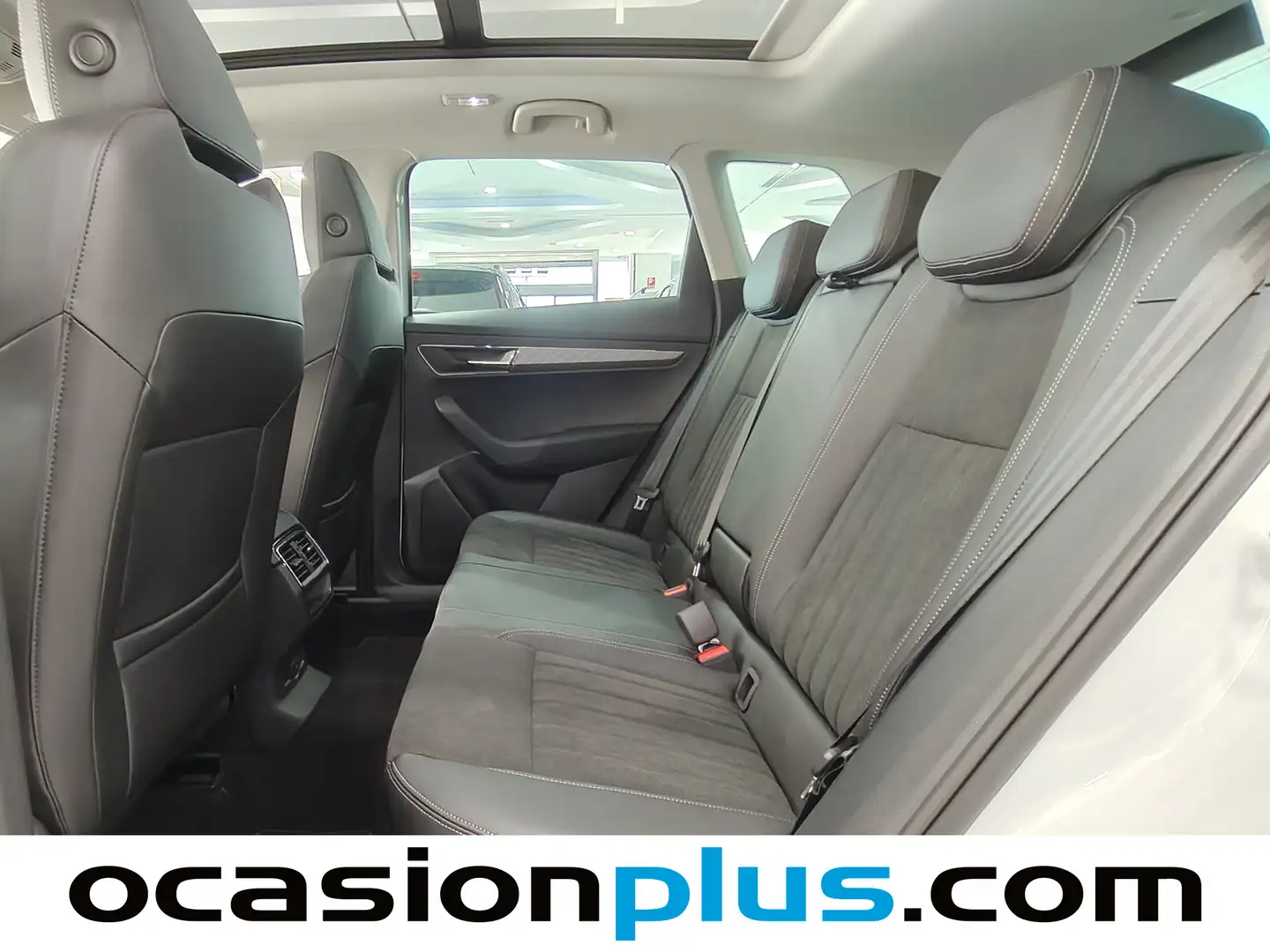 Foto Skoda Karoq Skoda Karoq 1.5 TSI ACT Design DSG  (150 CV)