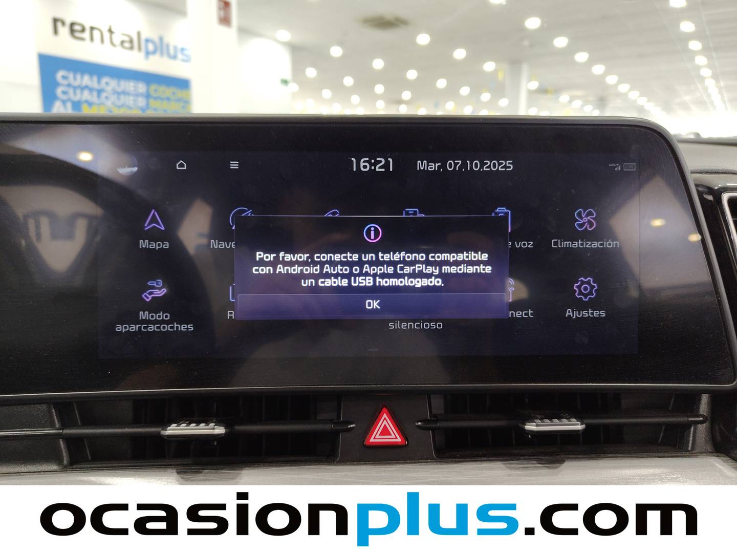 Foto KIA Sportage Kia Sportage 1.6 CRDi MHEV Business 4x2  (136 CV)