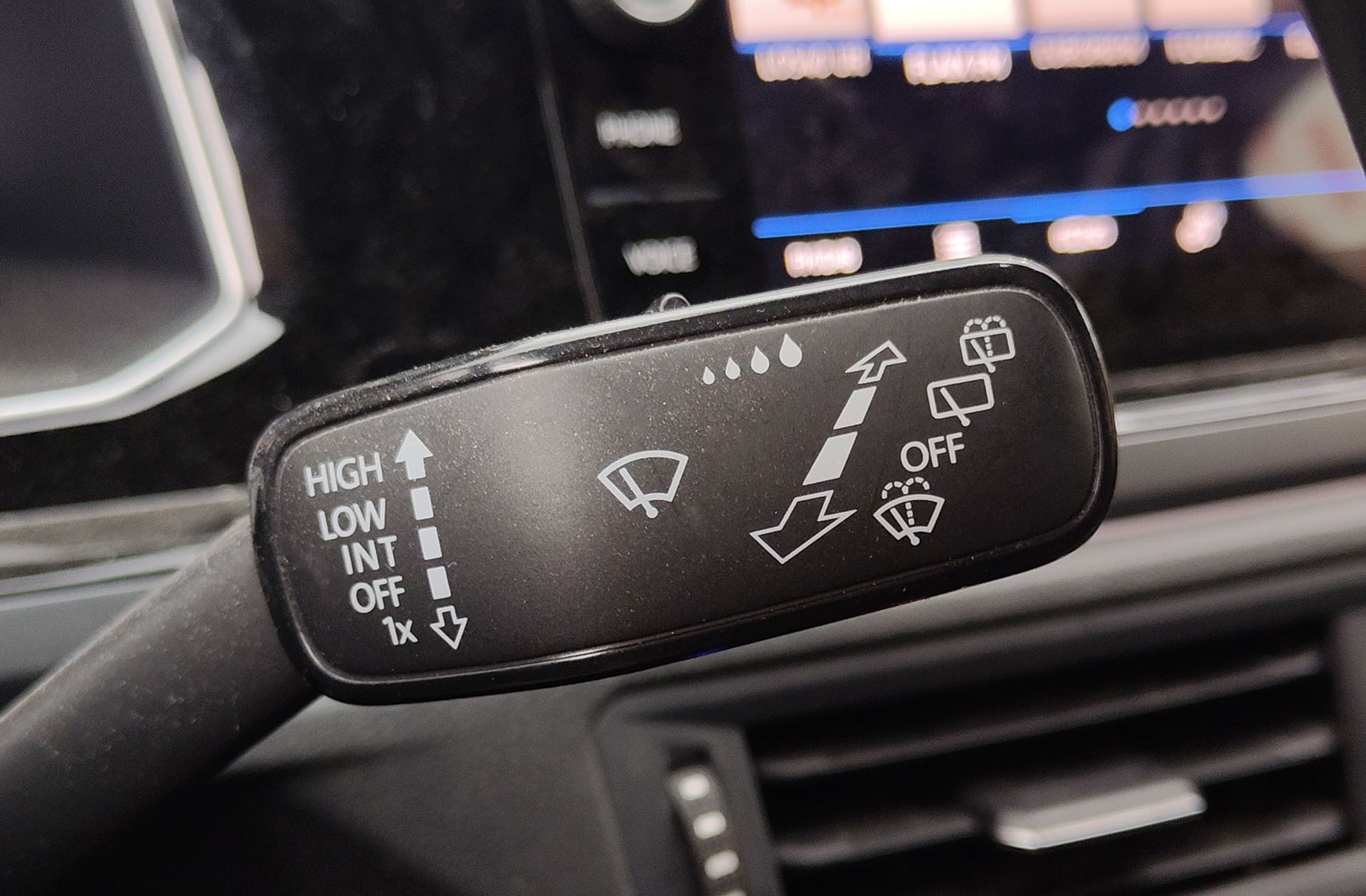 Volkswagen Polo R-Line 1.0 TSI DSG - foto 27