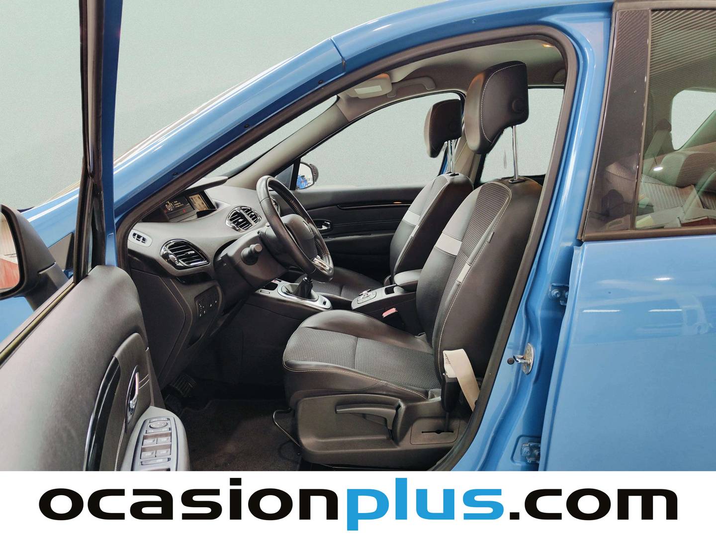 Foto asientos delanteros Renault Scenic Renault Scenic Bose Edition Energy dCi (130 CV) eco2
