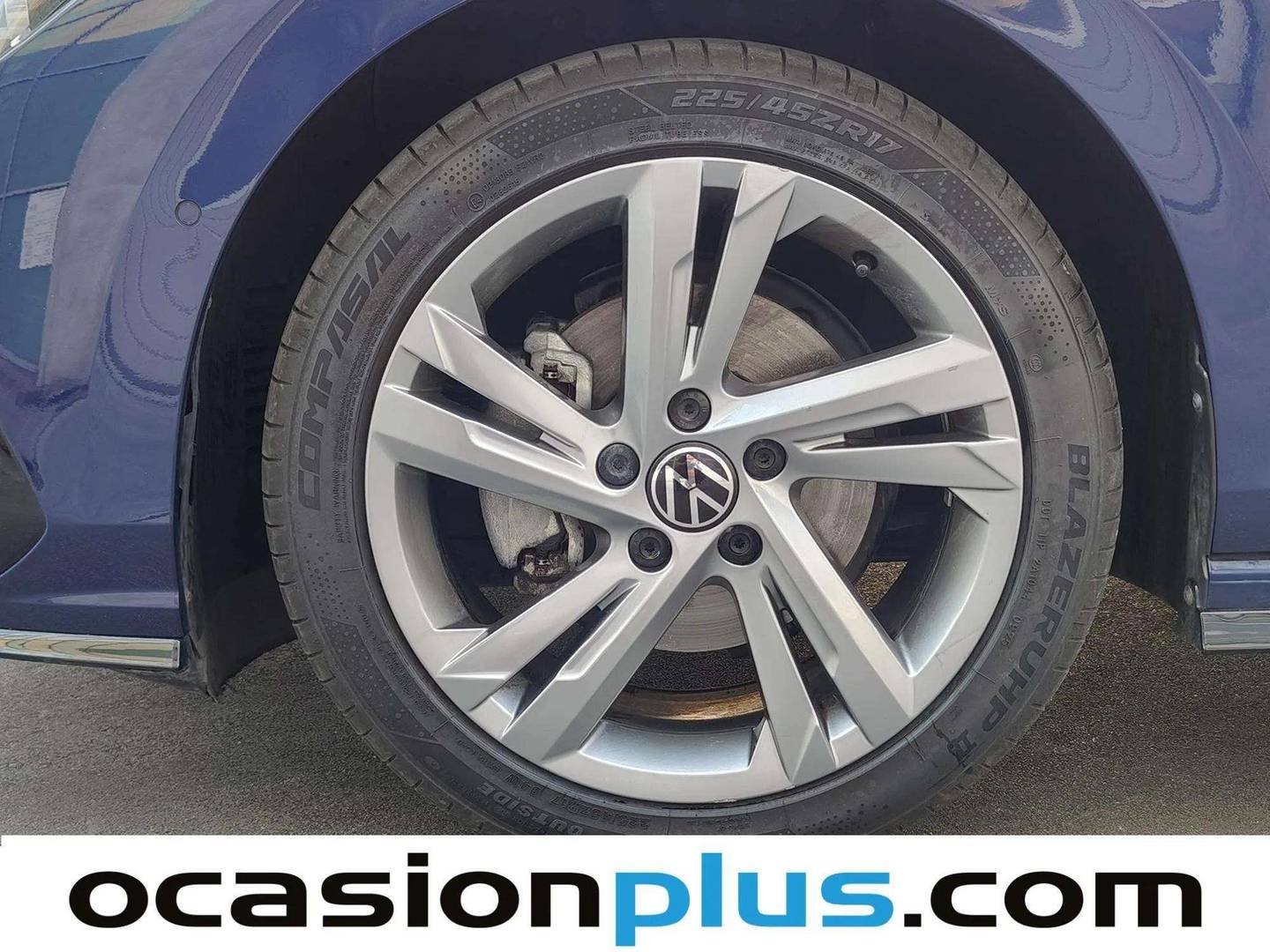 Volkswagen Golf Volkswagen Golf R-Line 1.5 eTSI (150 CV) DSG 150cv