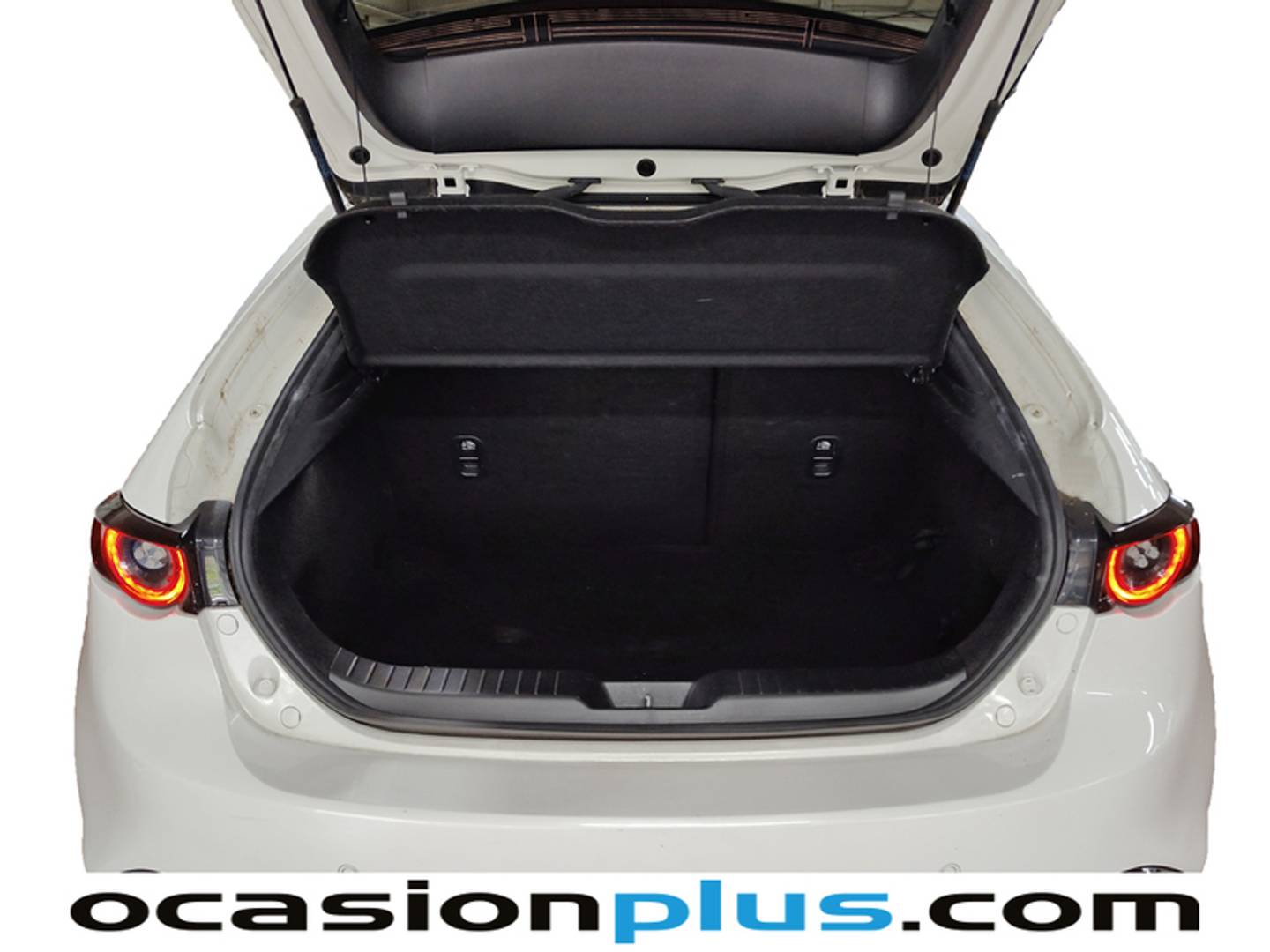 Foto Mazda Mazda3 Mazda Mazda 3 2.0 e-SKYACTIV-G Zenith AT (122 CV)