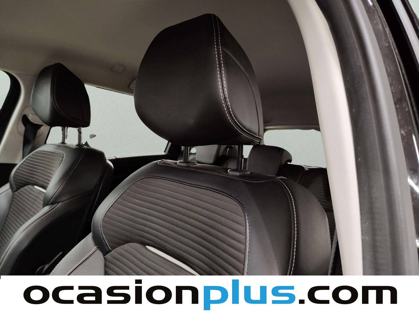 Extras y acabados del Renault Scénic Renault Scenic Zen Energy dCi (130 CV)