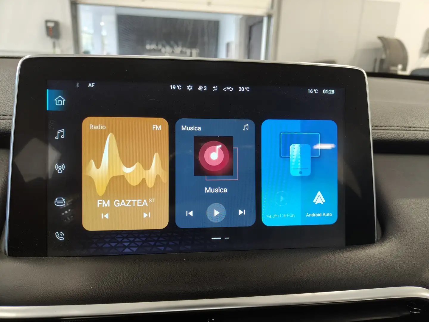 Foto MG HS MG HS 1.5 Turbo GDI Luxury DCT (162 CV)