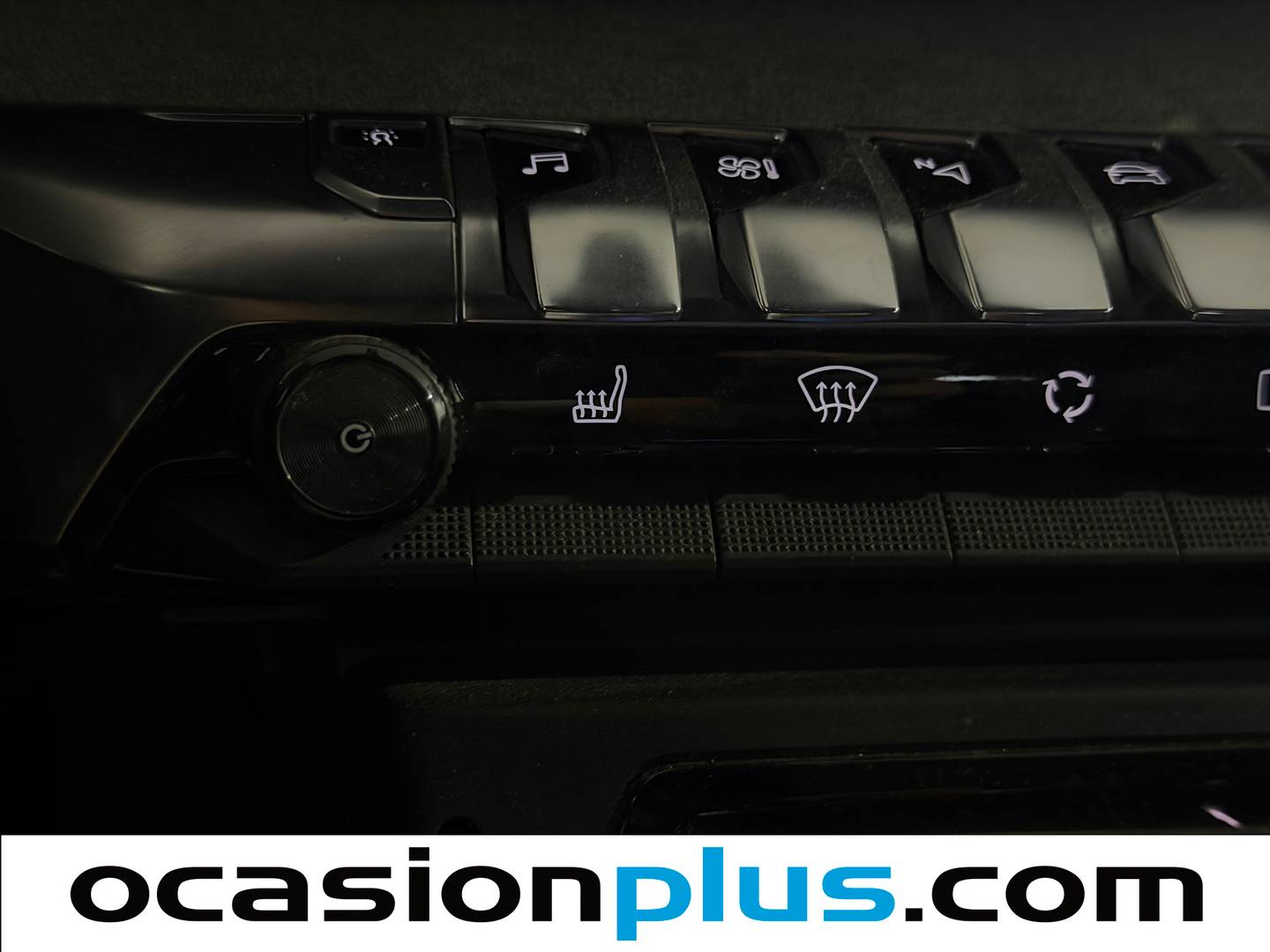 Extras del Peugeot 3008 Peugeot 3008 BlueHDI 180 S&S GT EAT8 (180 CV)