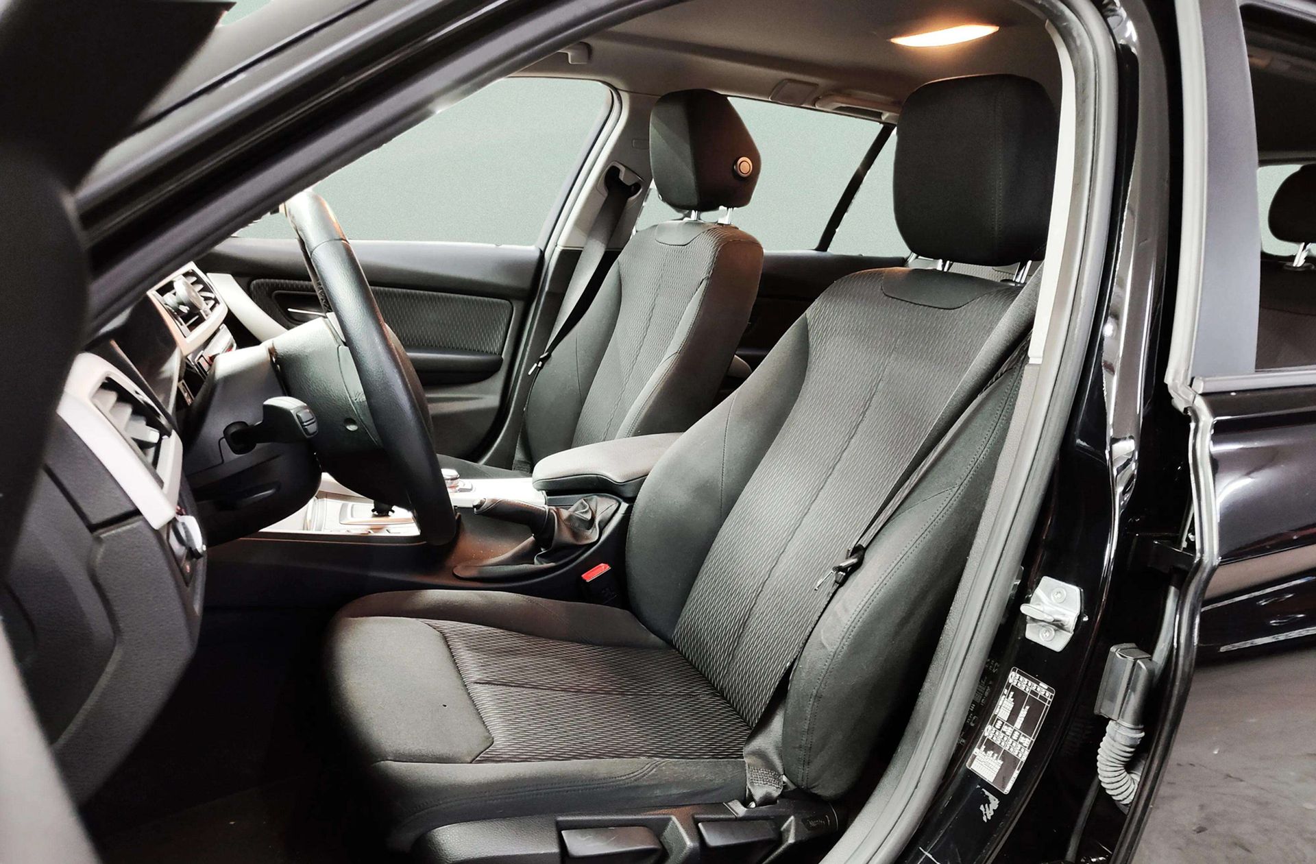 BMW Serie 3 320d Touring - foto 14