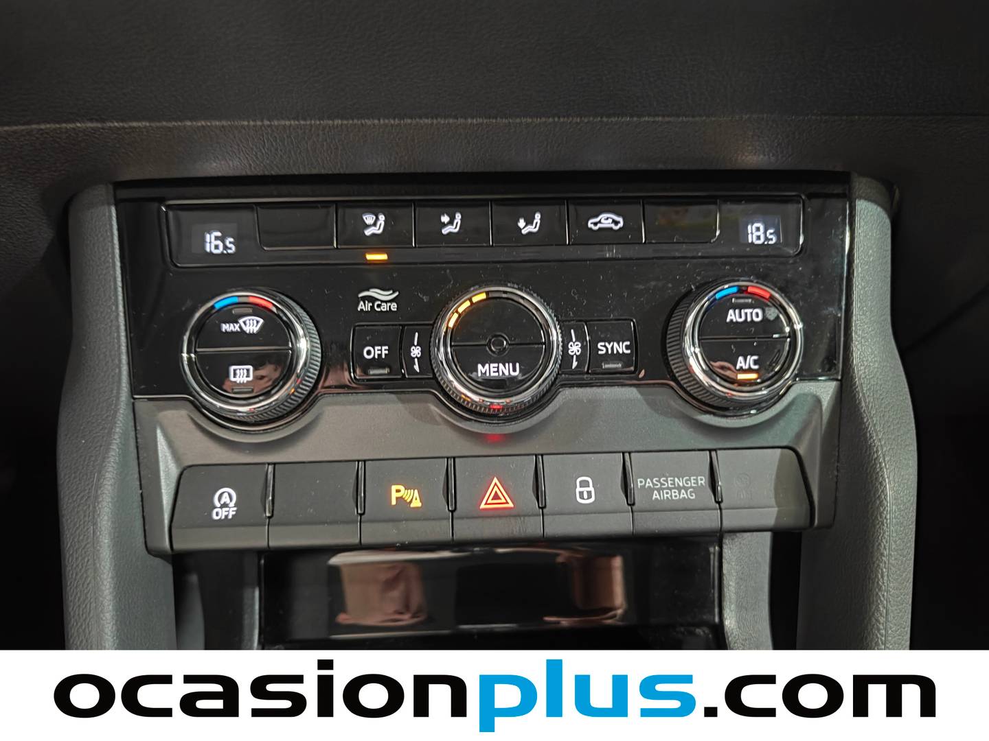 Foto Skoda Karoq Skoda Karoq 2.0 TDI Selection (115 CV)