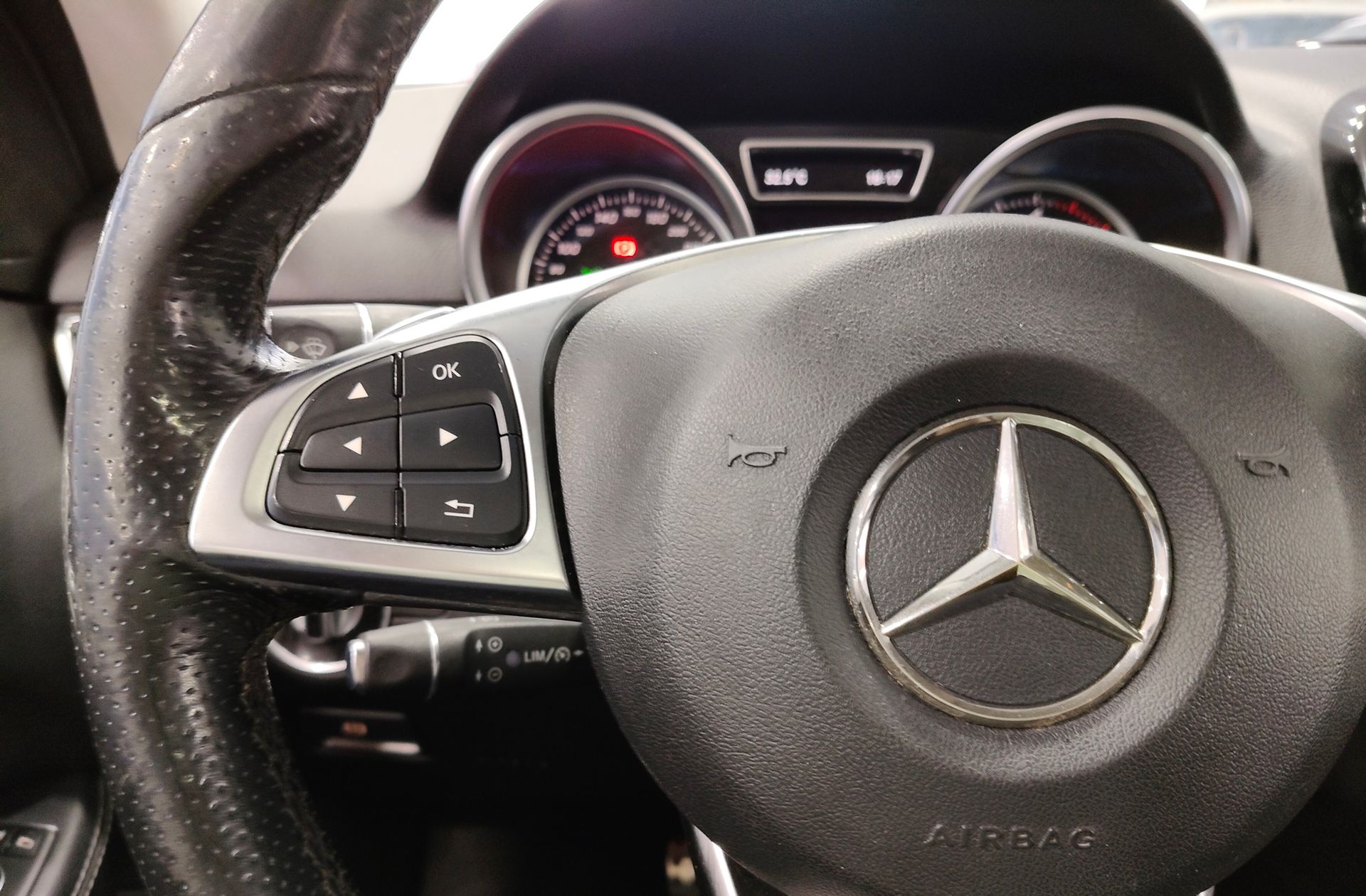 Mercedes-Benz GLE Mercedes GLE 350 d 4Matic Pack AMG - foto 38