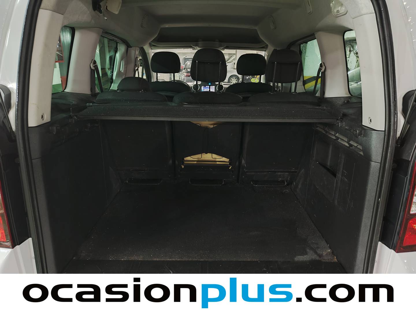 Foto asientos delanteros Peugeot Partner Peugeot Partner Tepee Combi BlueHDI 120 Style (120 CV)