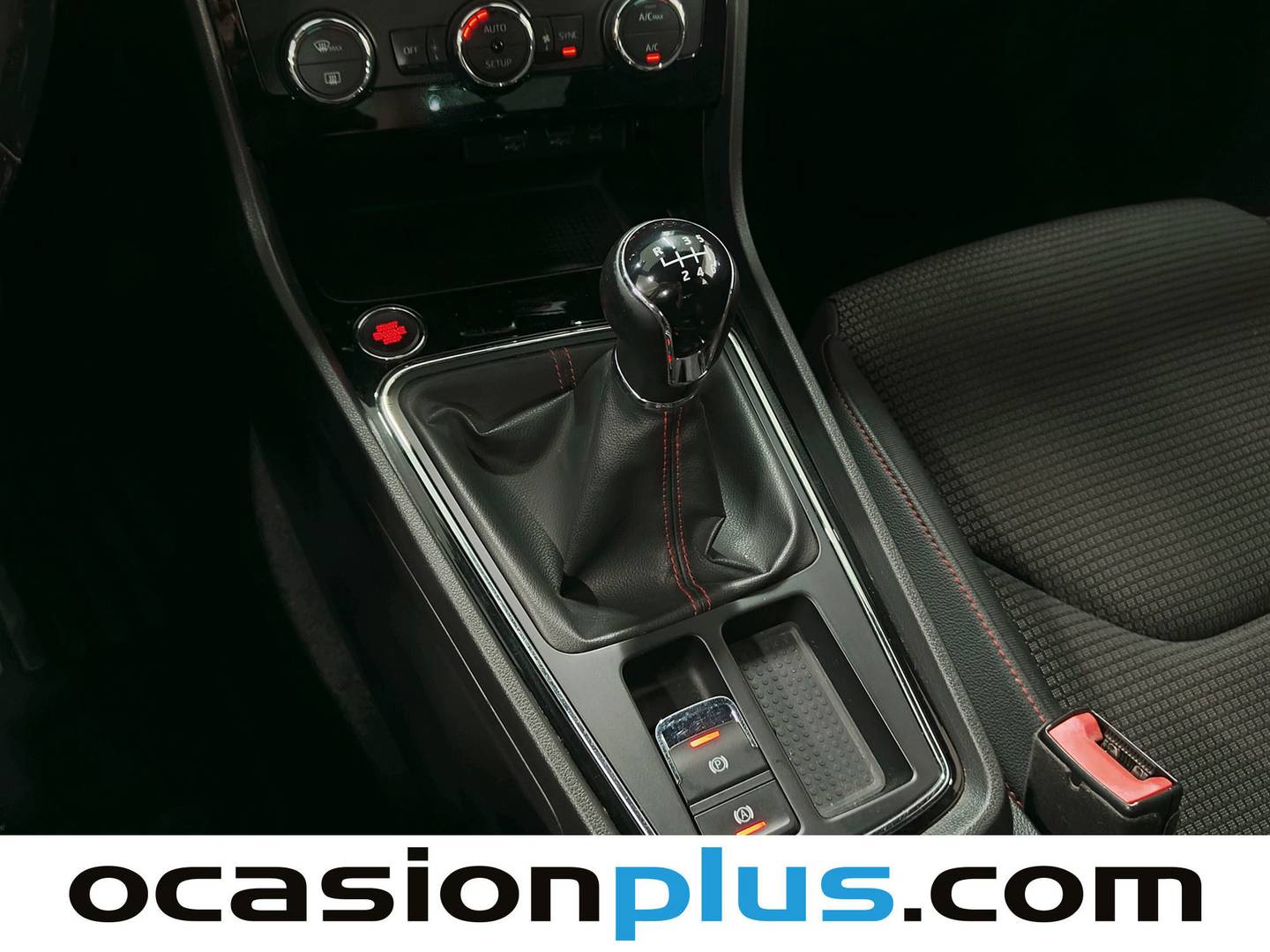 Seat León Seat León 1.5 TSI S&S FR Black Edition (150 CV) de ocasión