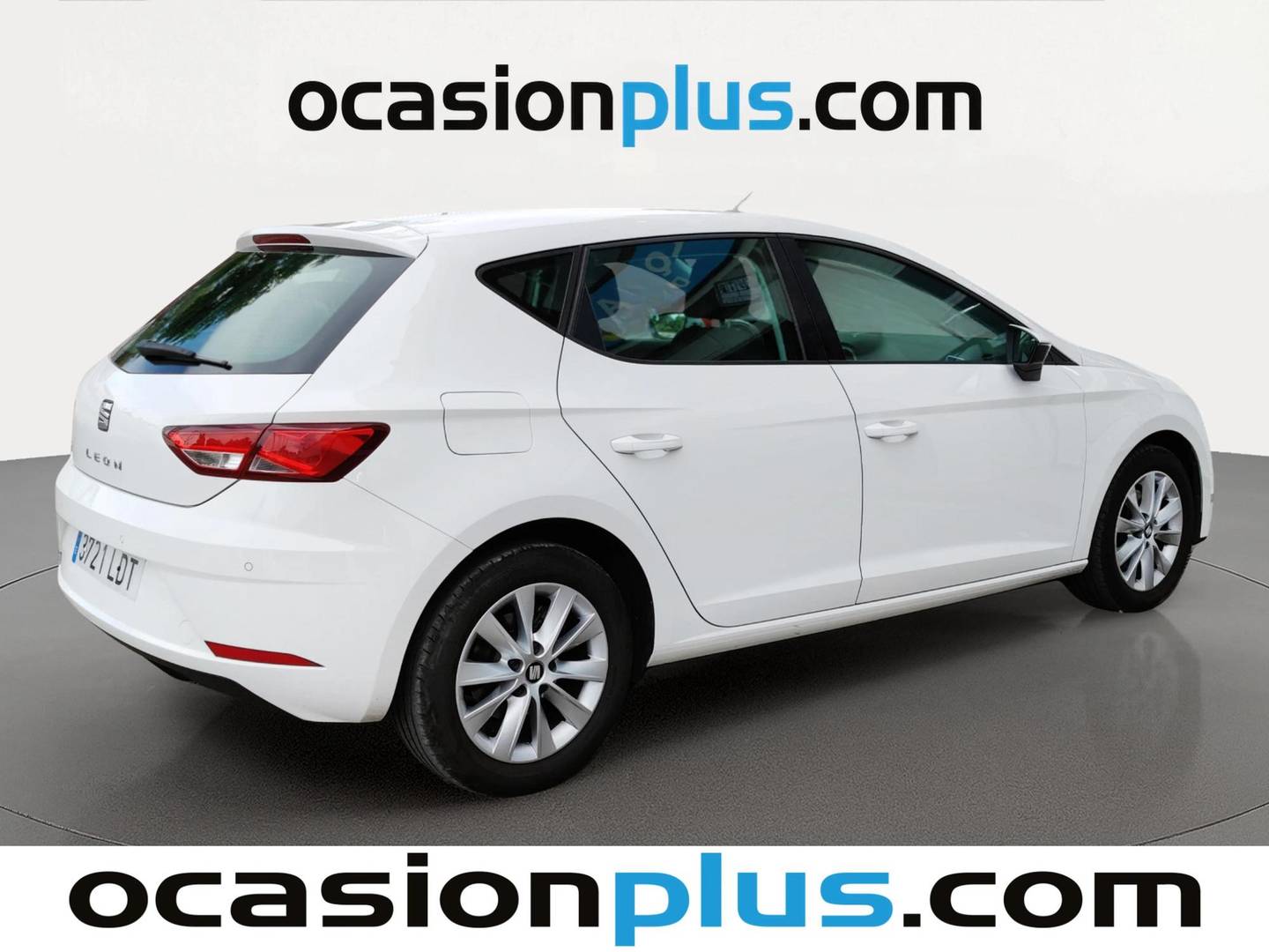 Foto trasera Seat León Seat León 1.6 TDI S&S Style (115 CV) derecha