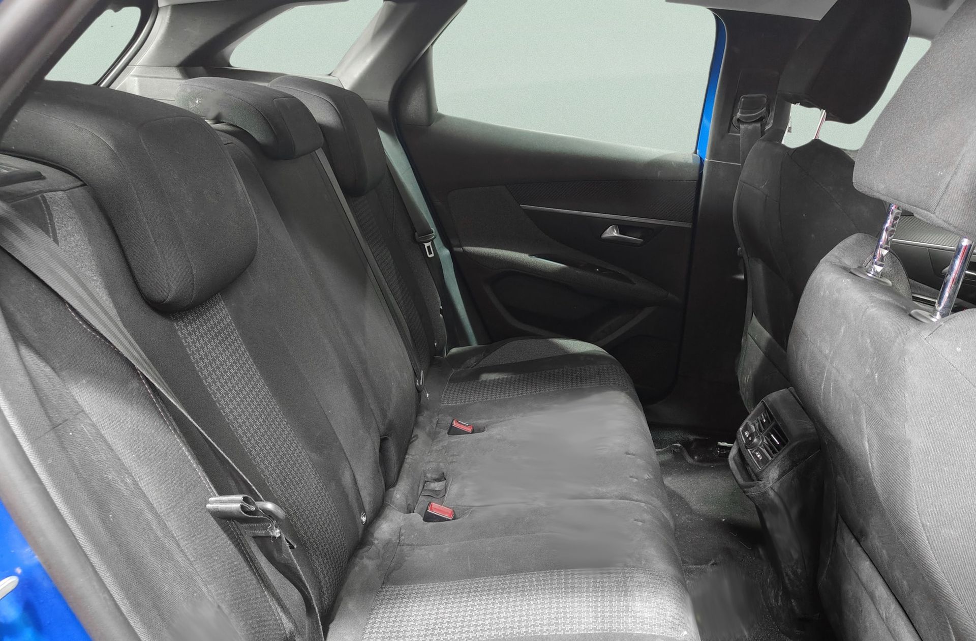 Peugeot 3008 PureTech 130 Active Pack - foto 17