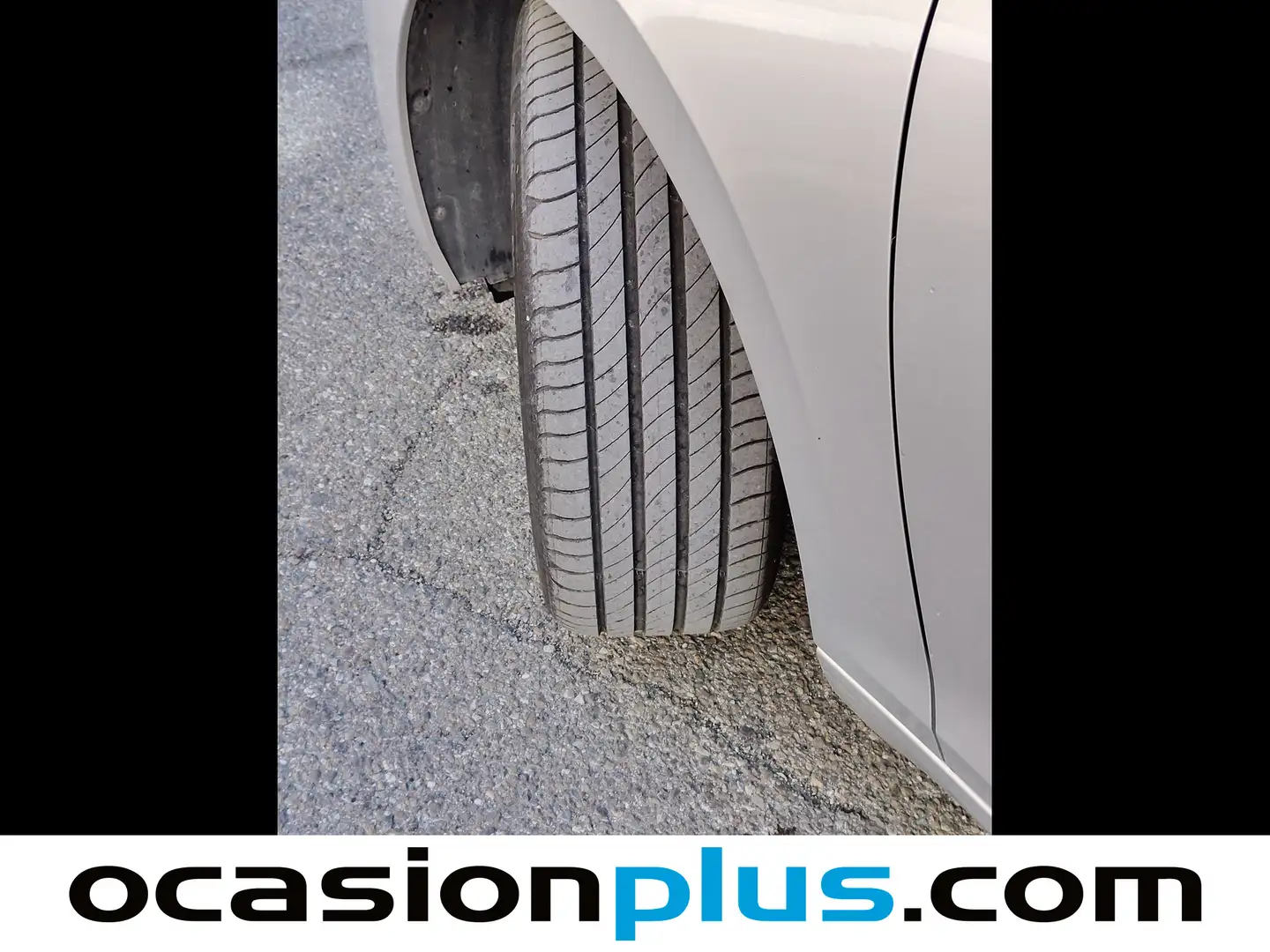 Foto Opel Astra Opel Astra 1.2 Turbo XHT Edition (130 CV)