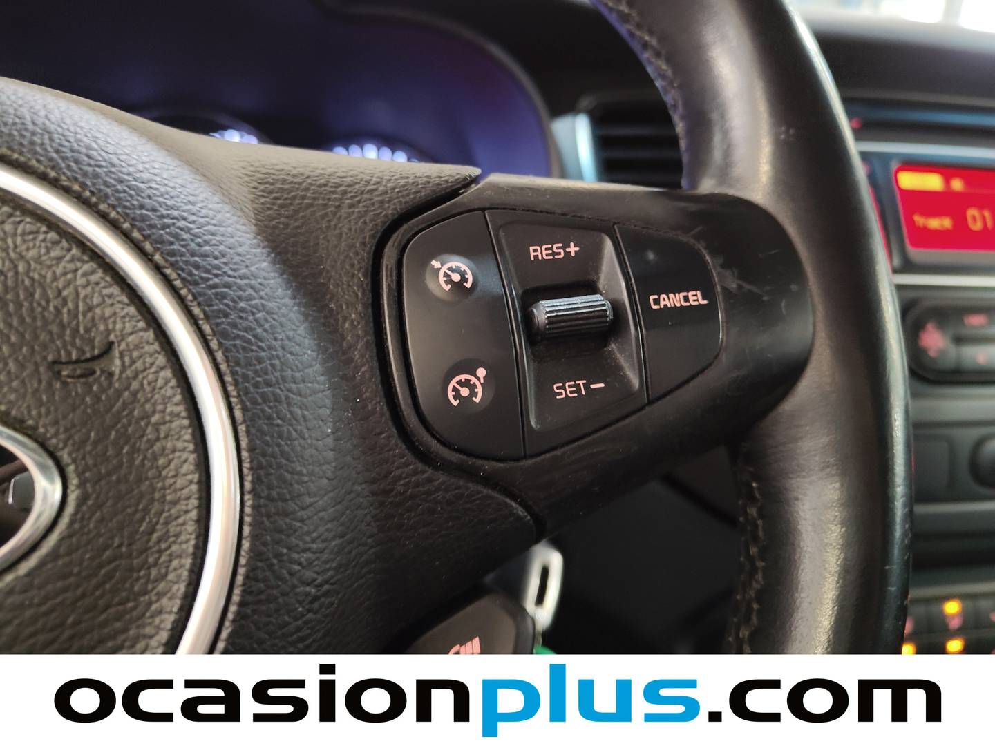 Accesorios del KIA Carens KIA Carens 1.7 CRDi VGT Concept Eco-Dynam (115 CV) 7 Plazas