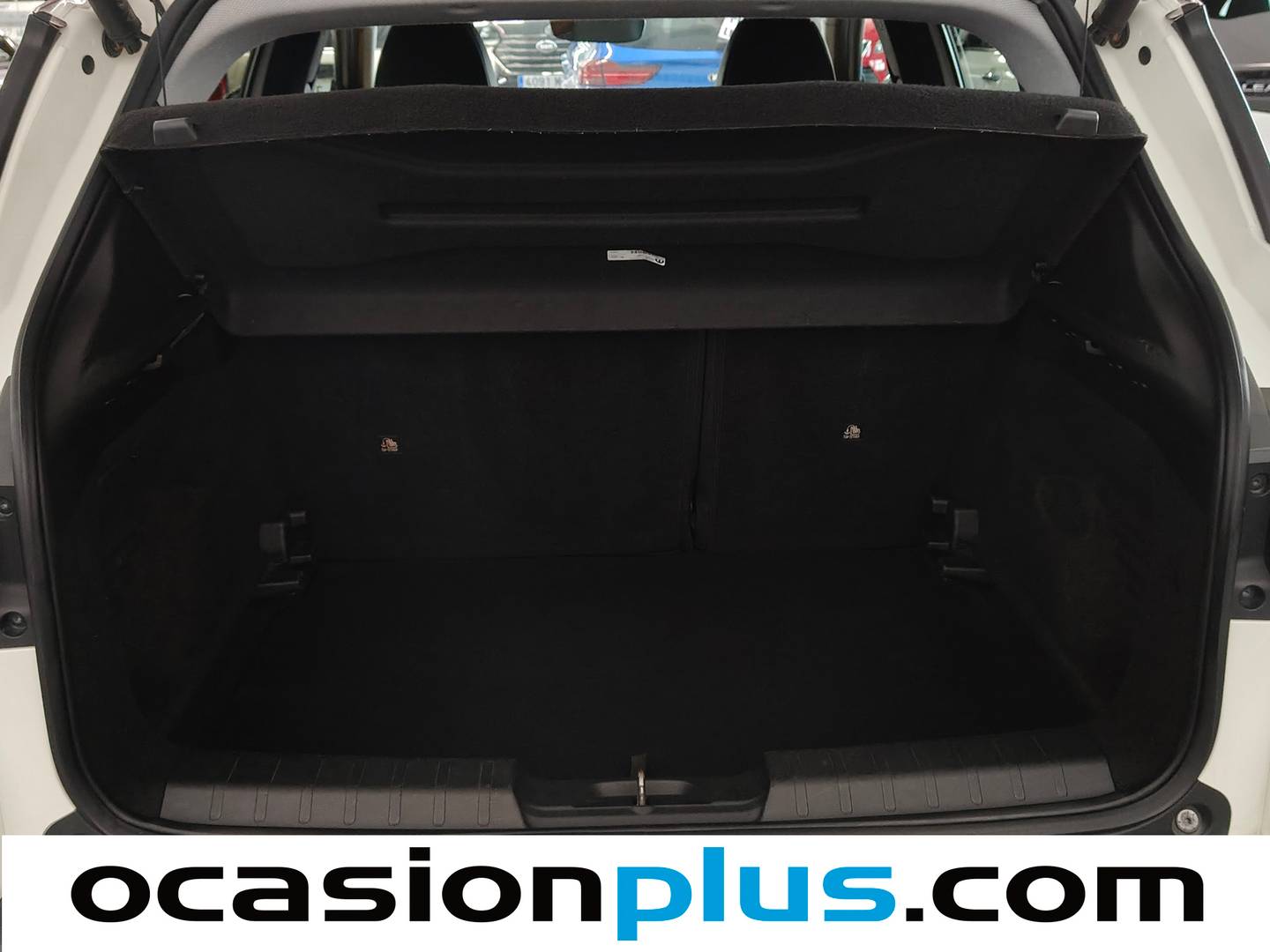 Fotos maletero Jeep Avenger Jeep Avenger 1.2 G Summit  (100 CV)