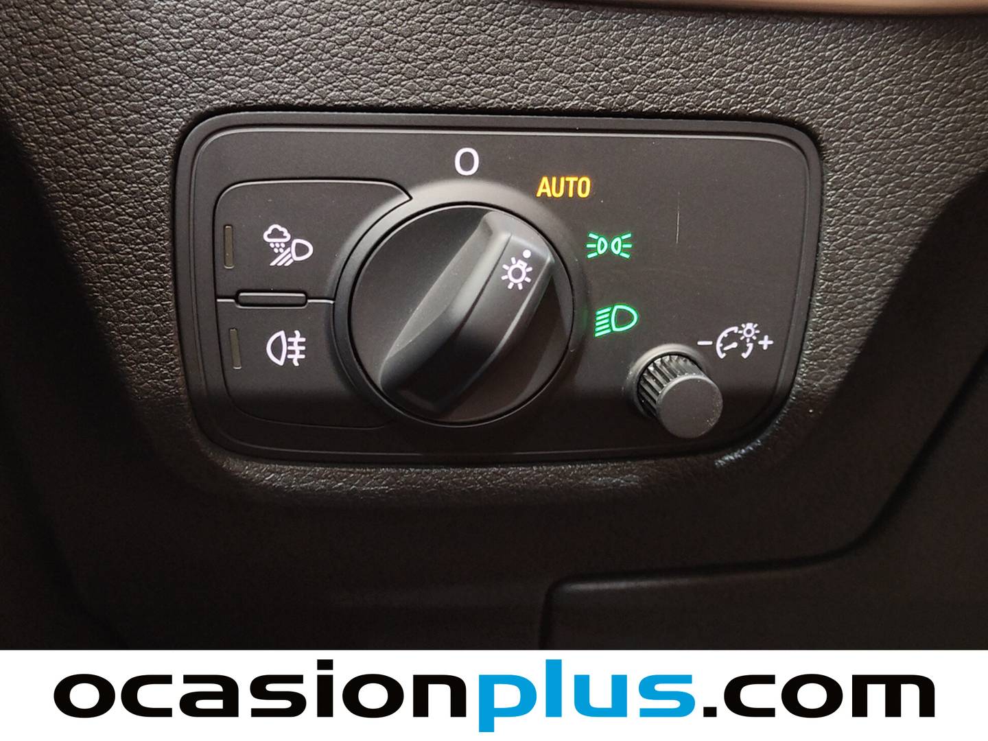 Acabados Audi Q2 Audi Q2 sport edition 1.6 TDI (116 CV)