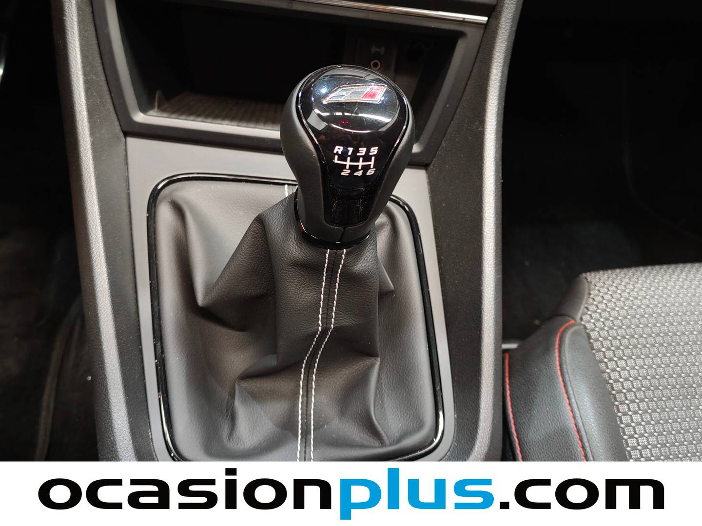 Seat León Seat León ST 2.0 TDI S&S FR (150 CV) de segunda mano