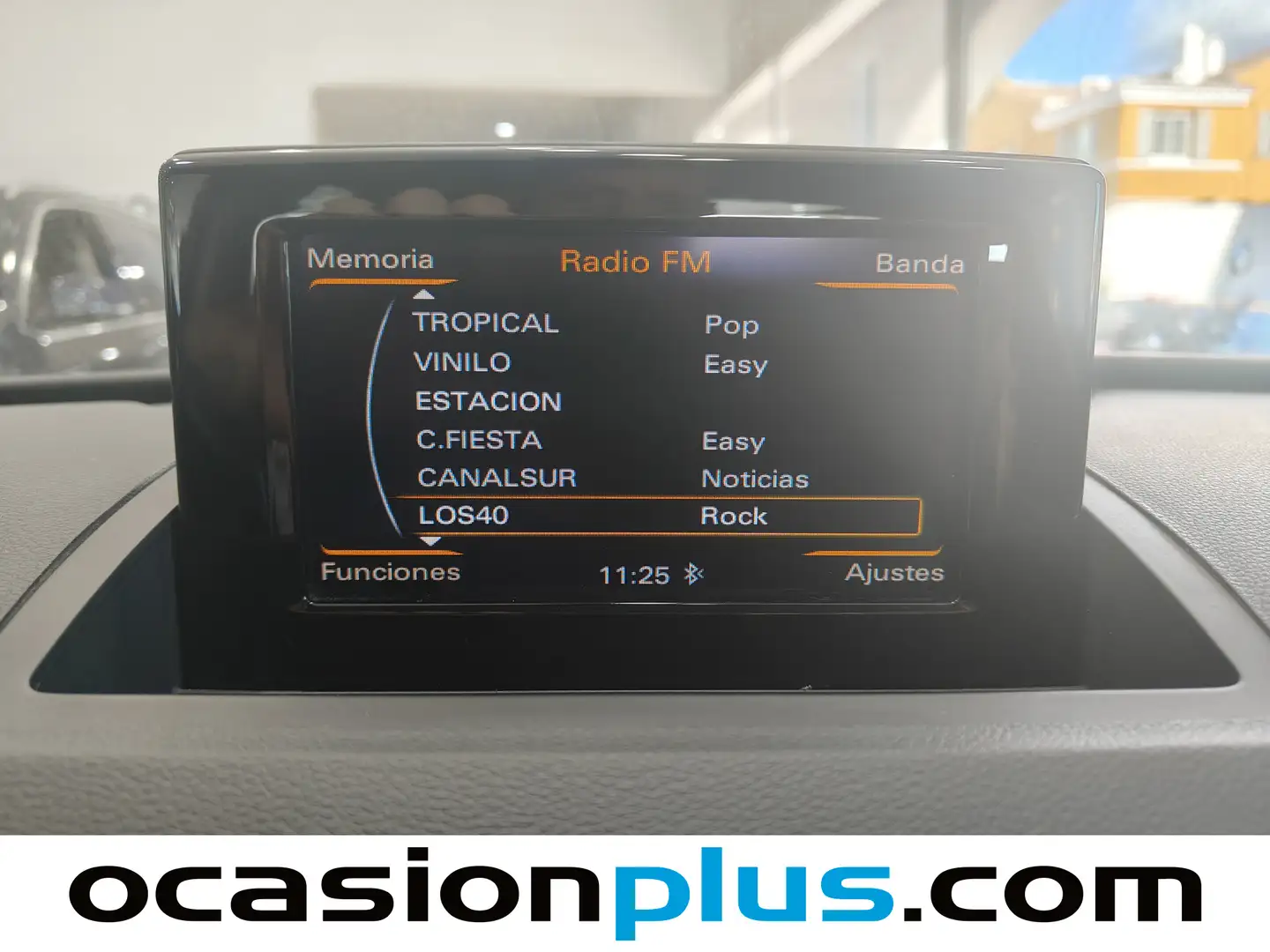 Foto Audi Q3 Audi Q3 Attraction 2.0 TDI (150 CV)