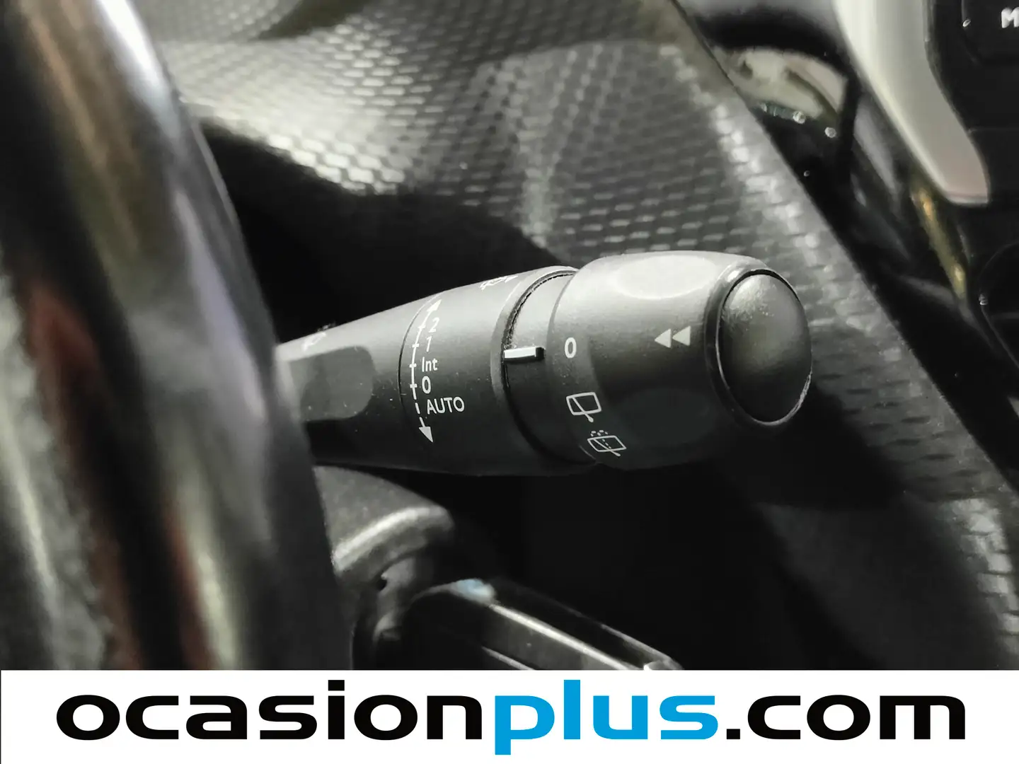 Foto Peugeot 208 Peugeot 208 PureTech 82 S&S Tech Edition (82 CV)