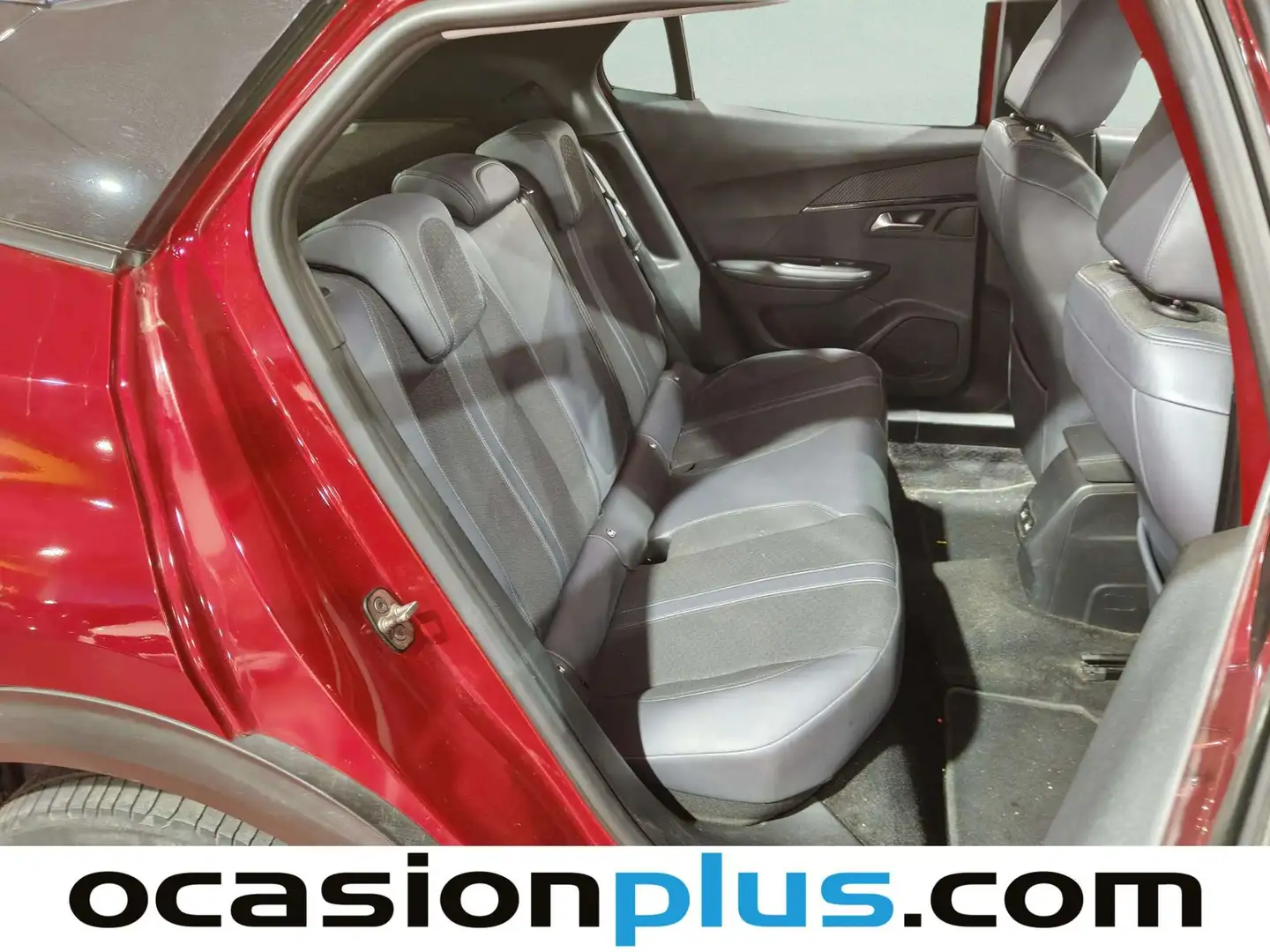 Foto Peugeot 2008 Peugeot 2008 BlueHDi 100 S&S Allure (100 CV)