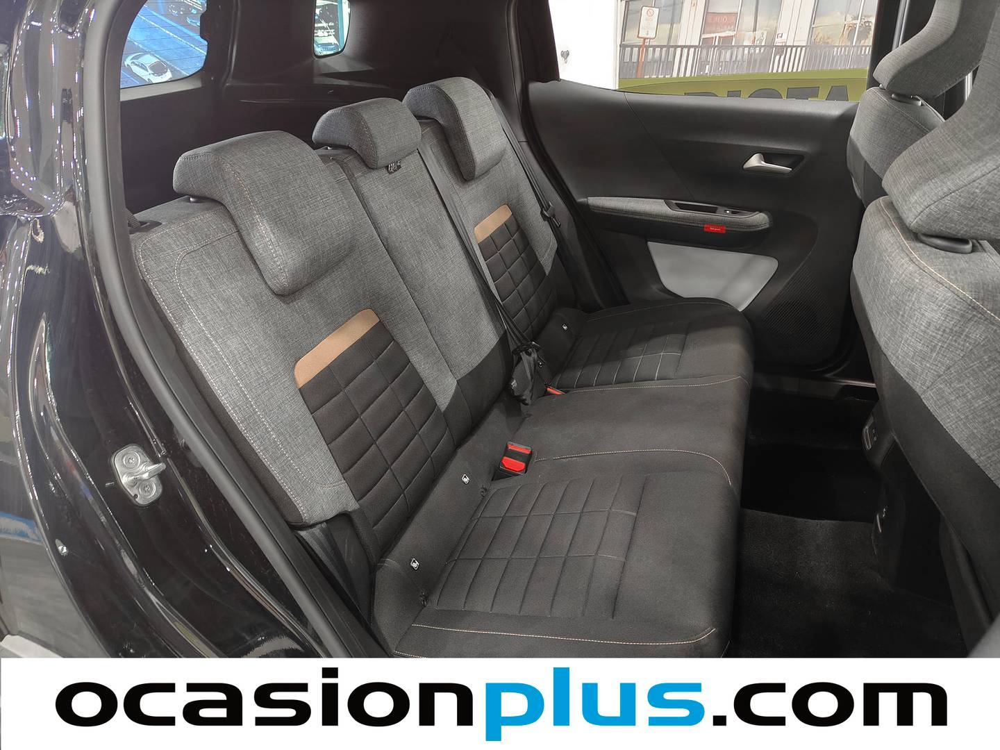 Citroën C3 Aircross Citroën C3 Aircross Hybrid 145 Plus e-DCS6 (145 CV) km 0
