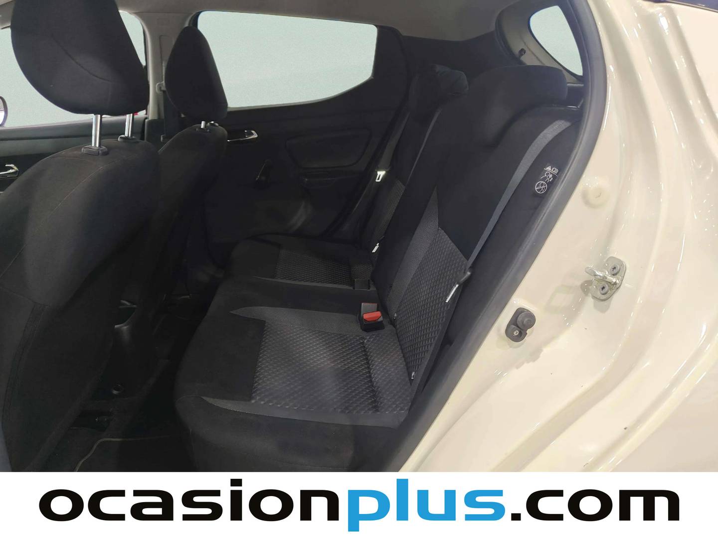 Foto asientos traseros Nissan Micra Nissan Micra IG-T 100 Acenta  (100 CV)