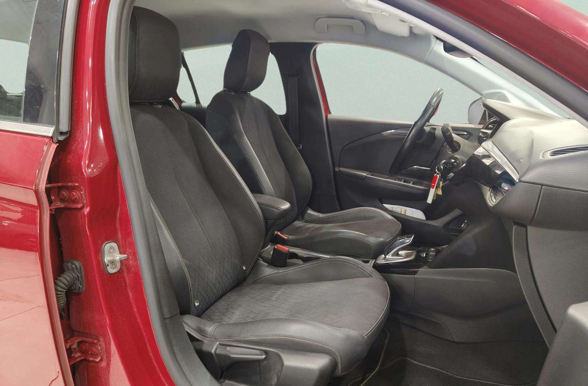 Opel Corsa 1.2 Turbo XHL Elegance - foto 19