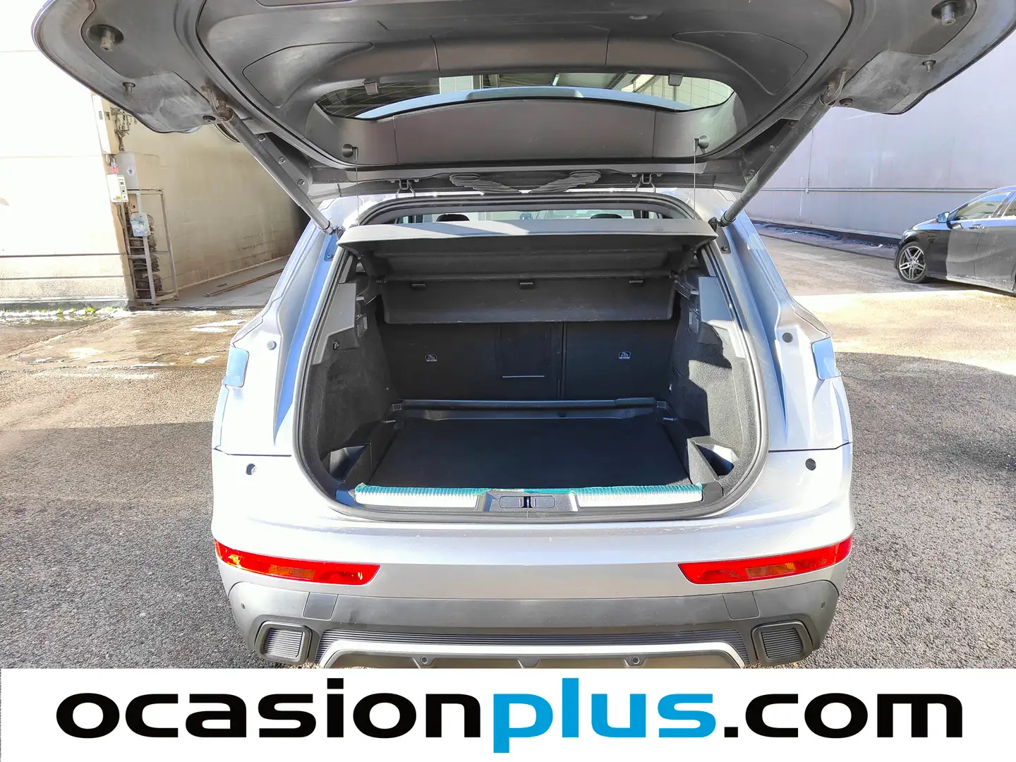 Foto DS DS 7 Crossback DS DS7 Crossback BlueHDi 130 DE Bastille + AT (130 CV)