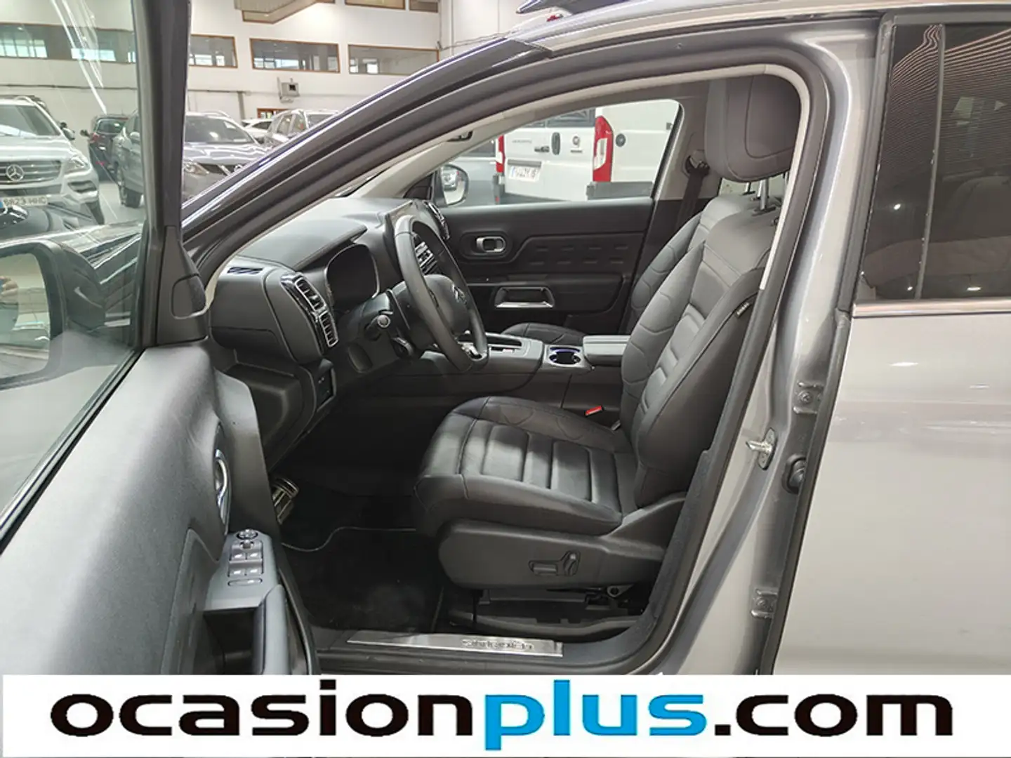 Foto Citroën C5 Aircross Citroen C5 Aircross PureTech 130 S&S Shine Pack EAT8 (131 CV)