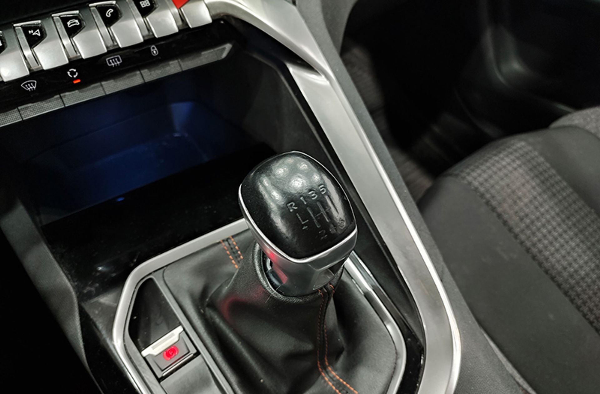 Peugeot 3008 SUV PureTech 130 Active - foto 5