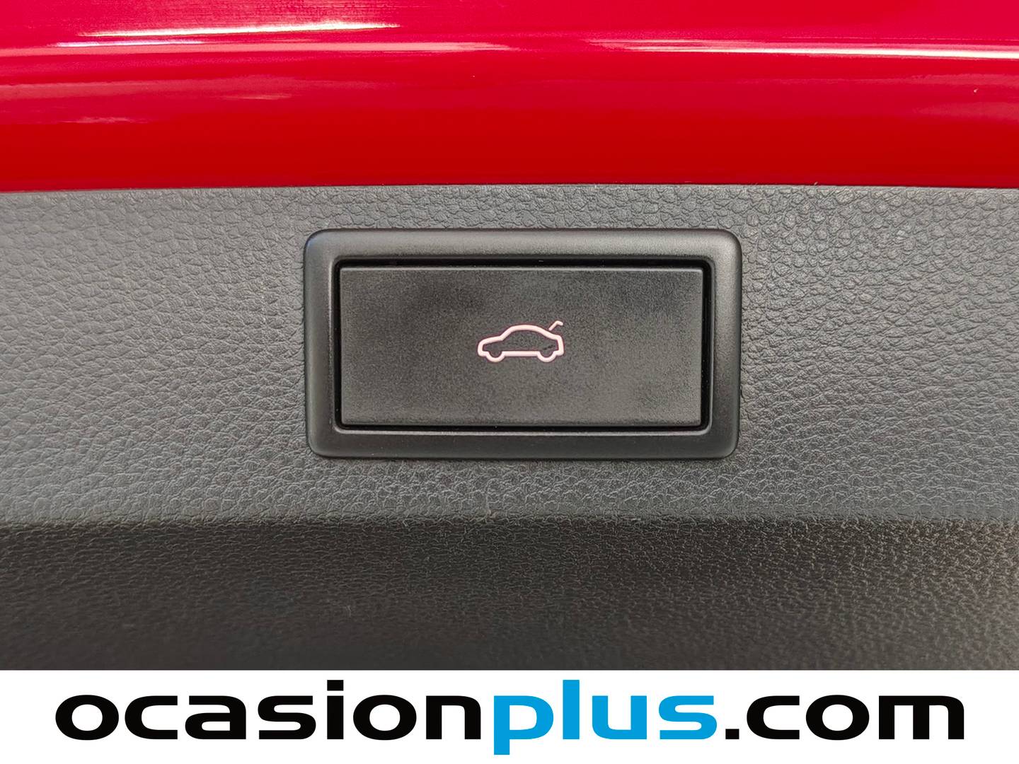 Foto Skoda Karoq Skoda Karoq 2.0 TDI Sportline DSG (115 CV)