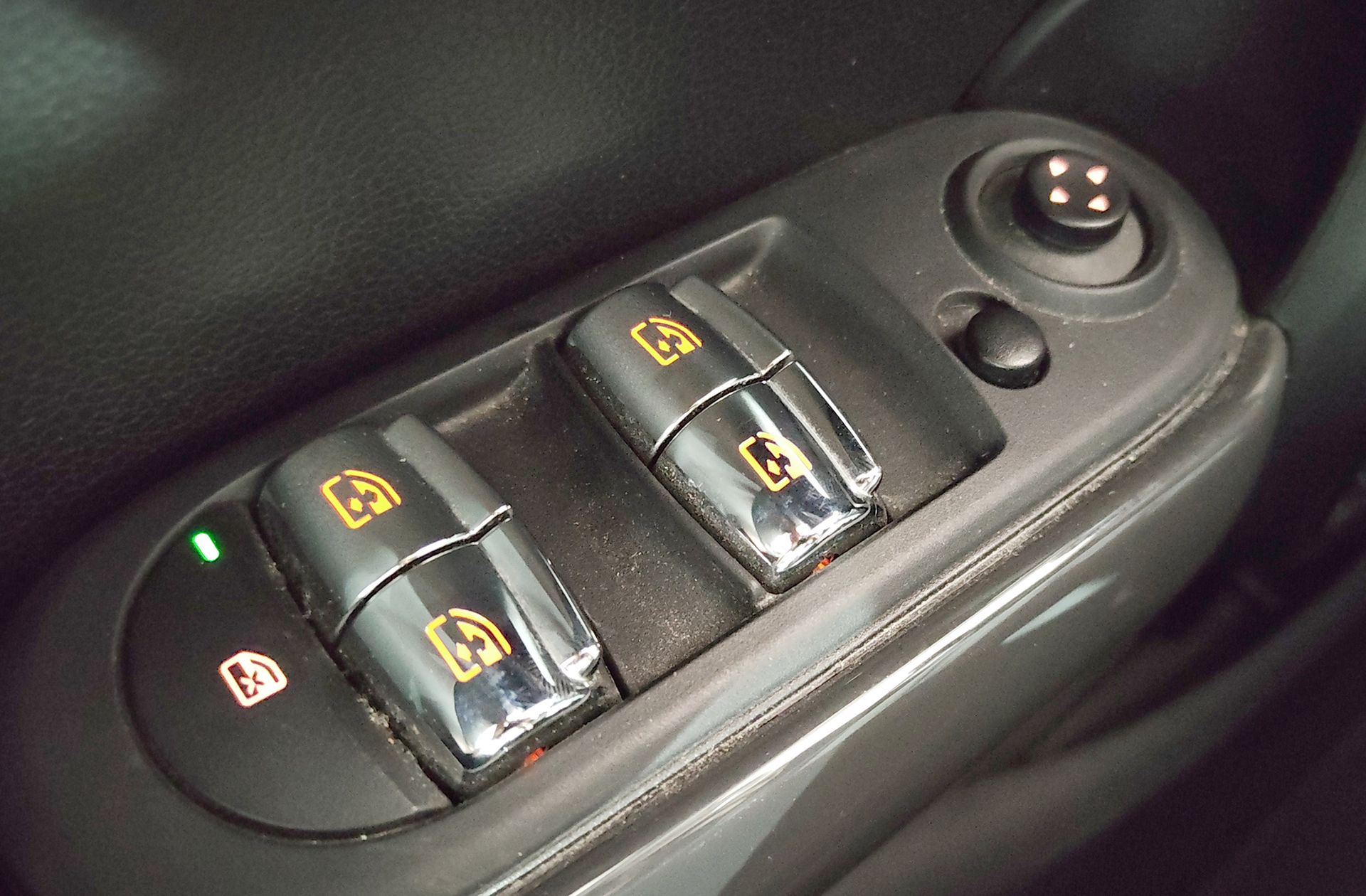 MINI Cooper One - foto 34