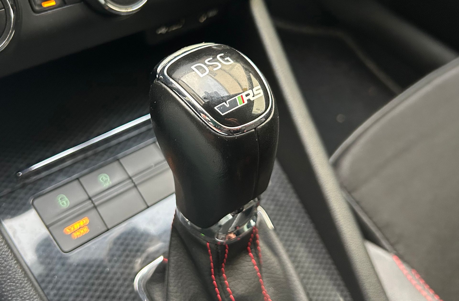 Škoda Octavia 2.0 TDI RS DSG - foto 5