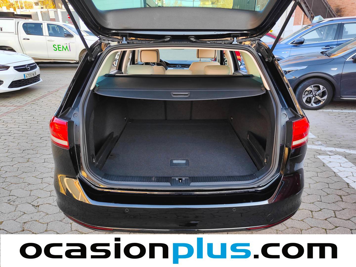 Fotos maletero Volkswagen Passat Volkswagen Passat Variant Advance 1.6 TDI (120 CV)