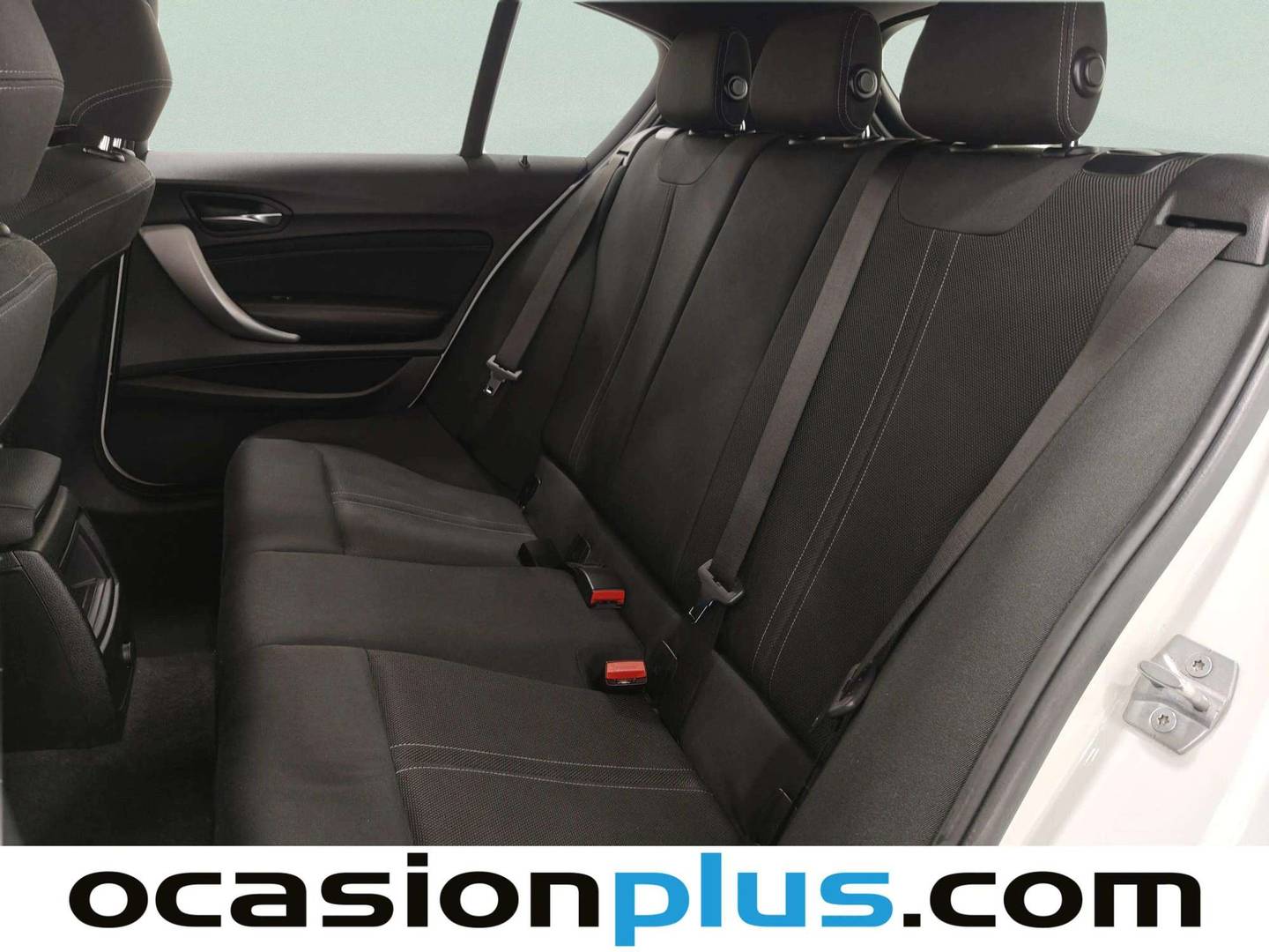 Foto asientos traseros BMW Serie 1 BMW Serie 1 118i (136 CV) Pack M