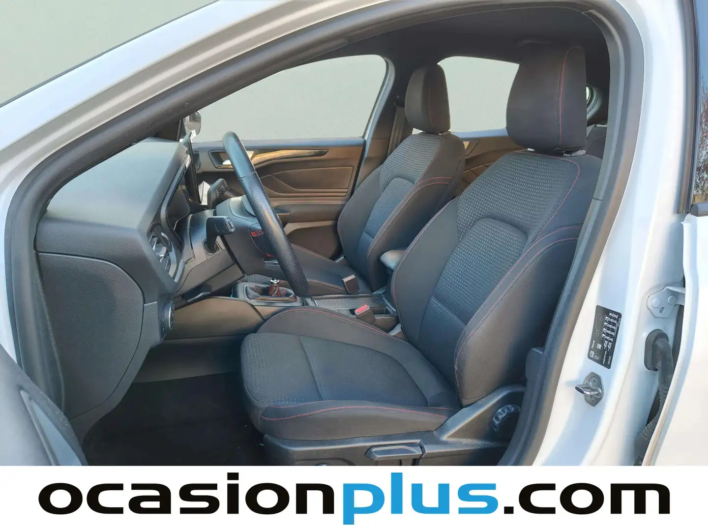 Foto Ford Focus Ford Focus 1.0 Ecoboost MHEV ST-Line (125 CV)