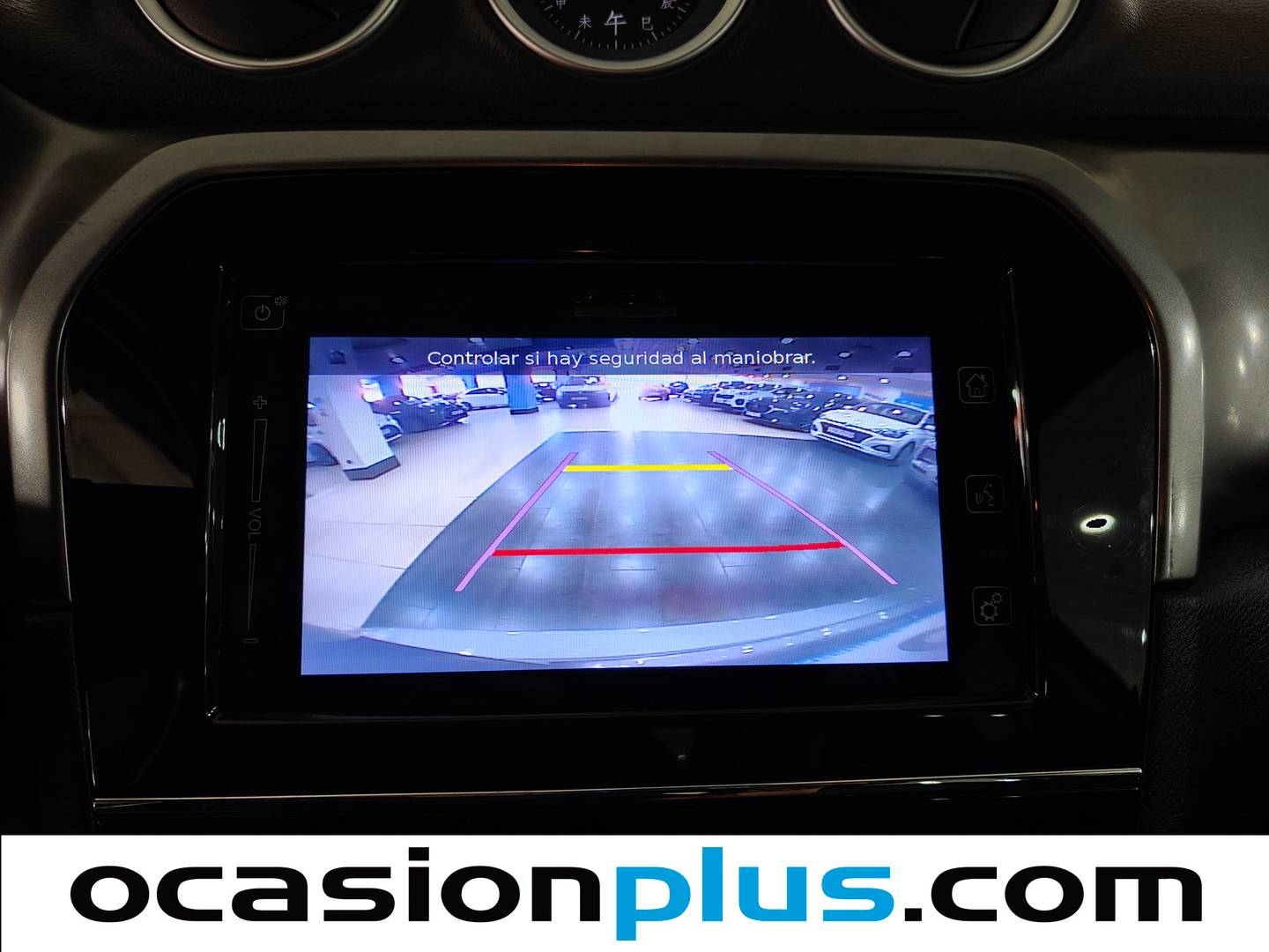 Extras y acabados del Suzuki Vitara Suzuki Vitara 1.4 T Mild Hybrid GLE 4WD (129 CV)