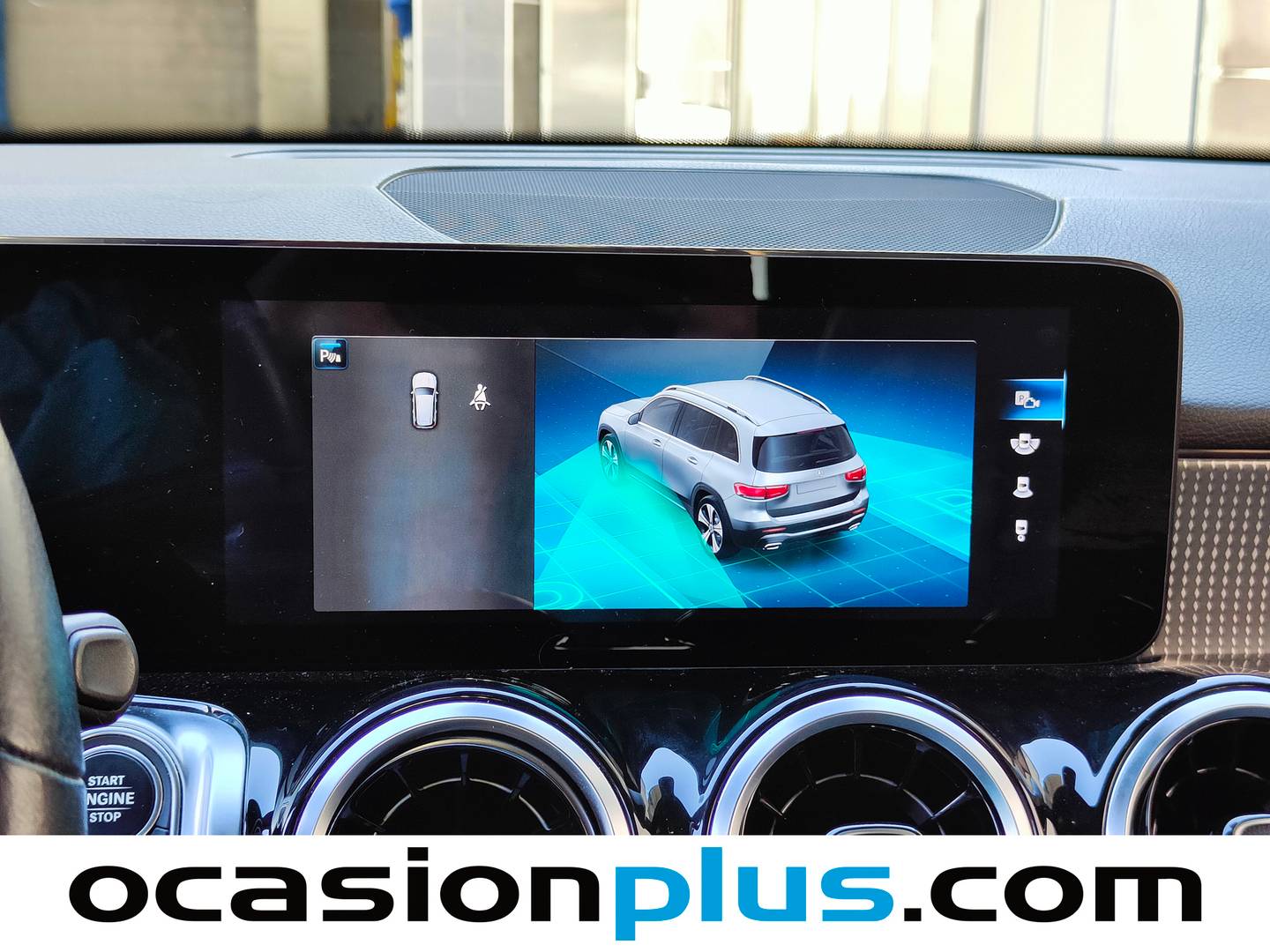 Foto Mercedes GLB Mercedes-Benz GLB GLB 200 (163 CV)