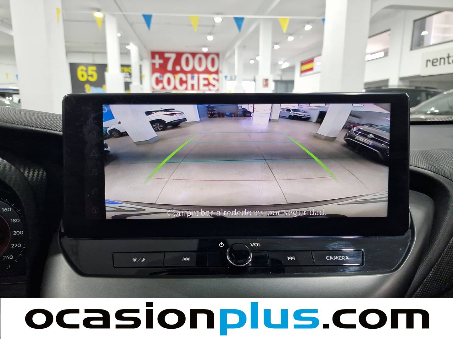 Equipamiento del Nissan JUKE Nissan Juke DIG-T N-Connecta 4x2 DCT (114 CV)