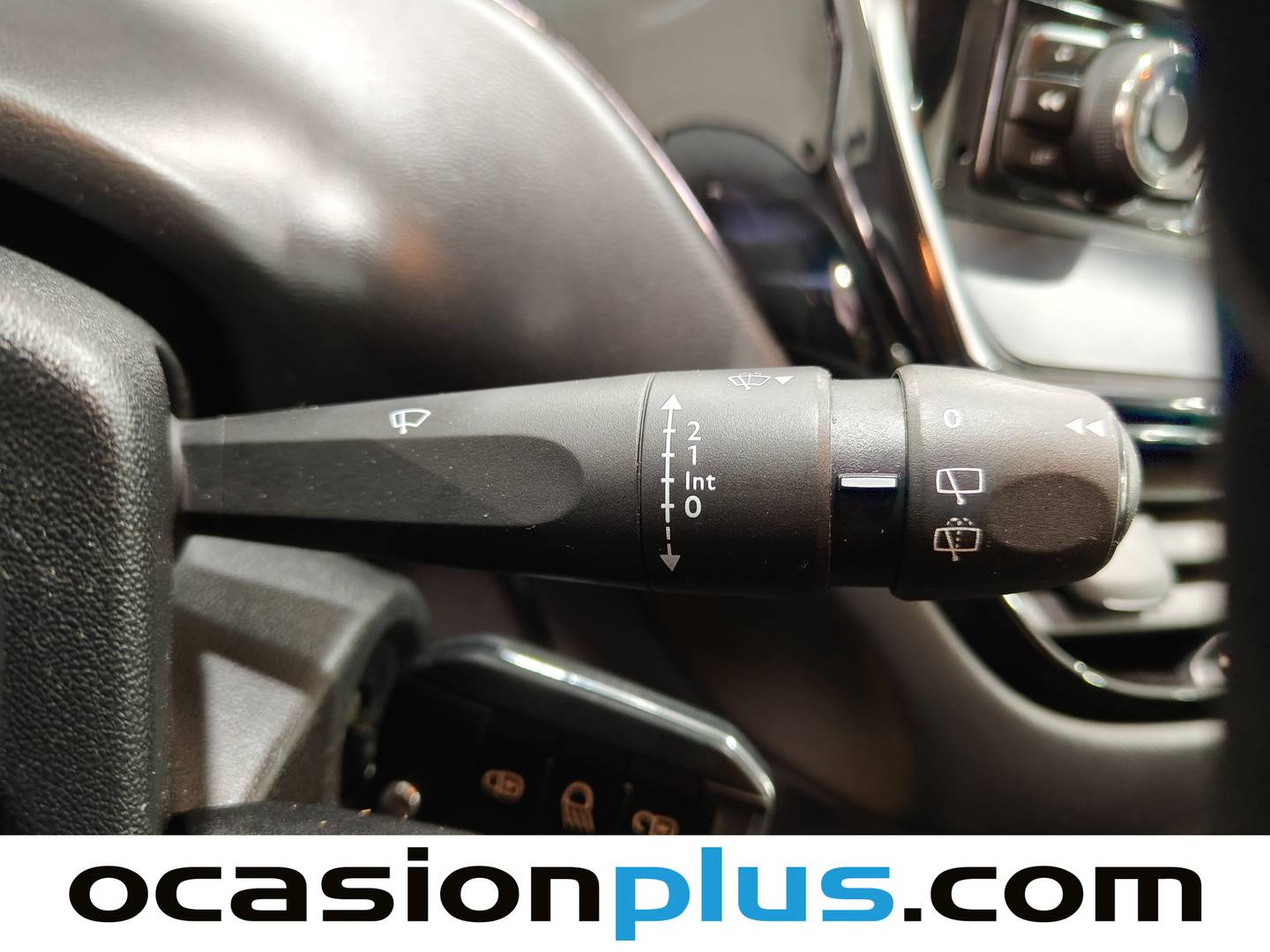 Extras del Peugeot 208 Peugeot 208 1.6 BlueHDi Access (75 CV)
