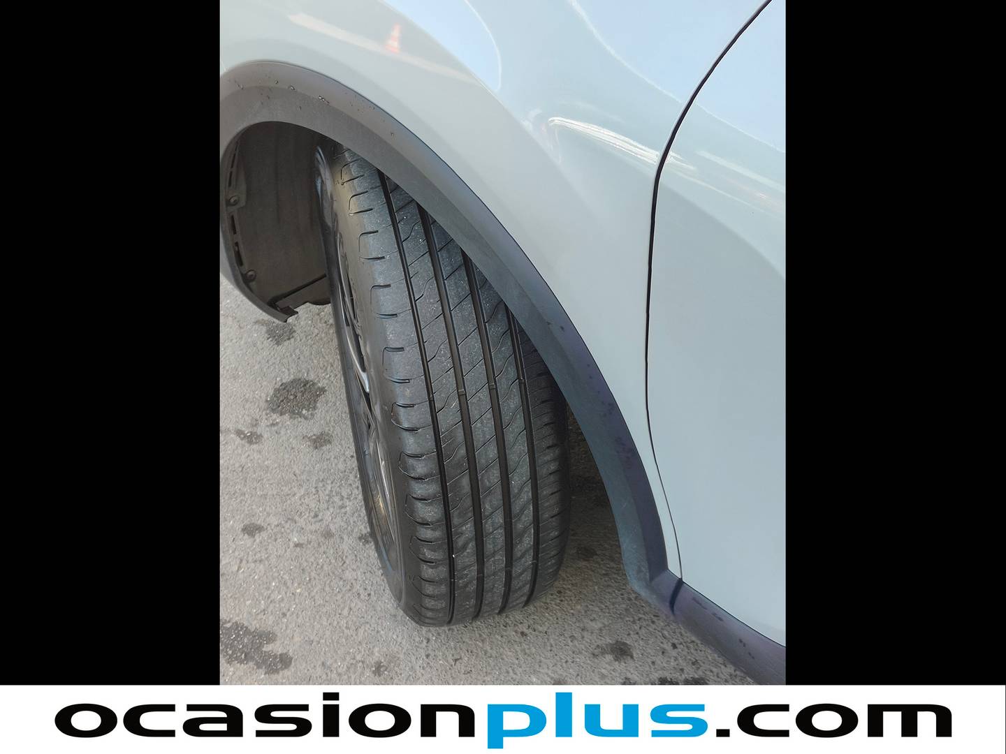 Citroën C4 Citroën C4 PureTech 130 S&S Plus EAT8 (131 CV) automático