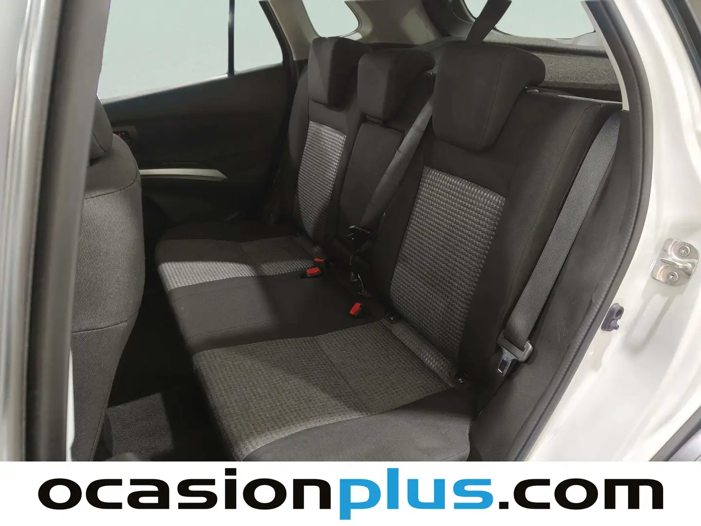 Foto Suzuki S-Cross Suzuki S-Cross 1.4T Mild Hybrid S2 4WD  (129 CV)